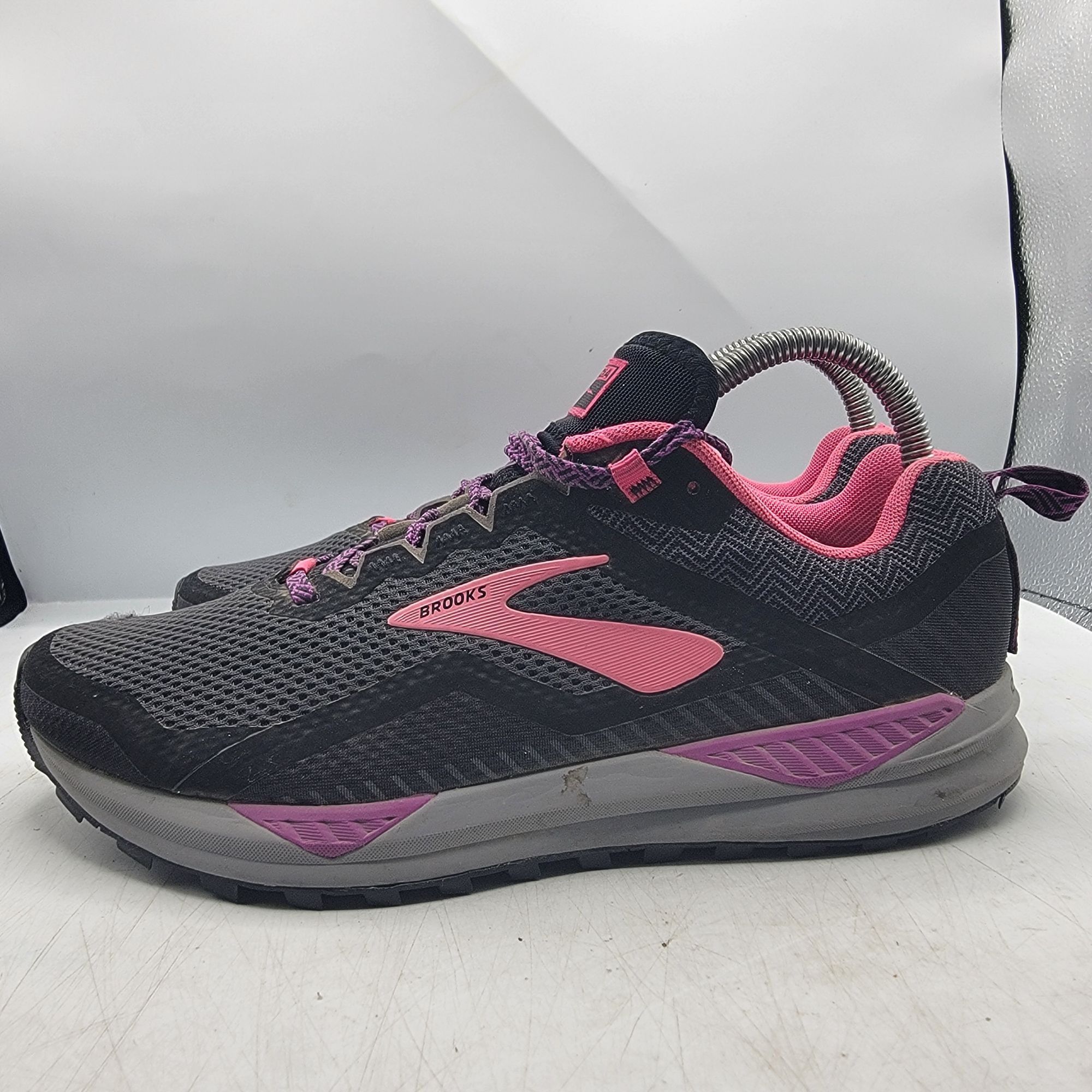 Brooks Brooks Cascadia 14 Womens 8 Black Pink Athletic Shoes Hiking Size US 8 / IT 38 - 11 Thumbnail