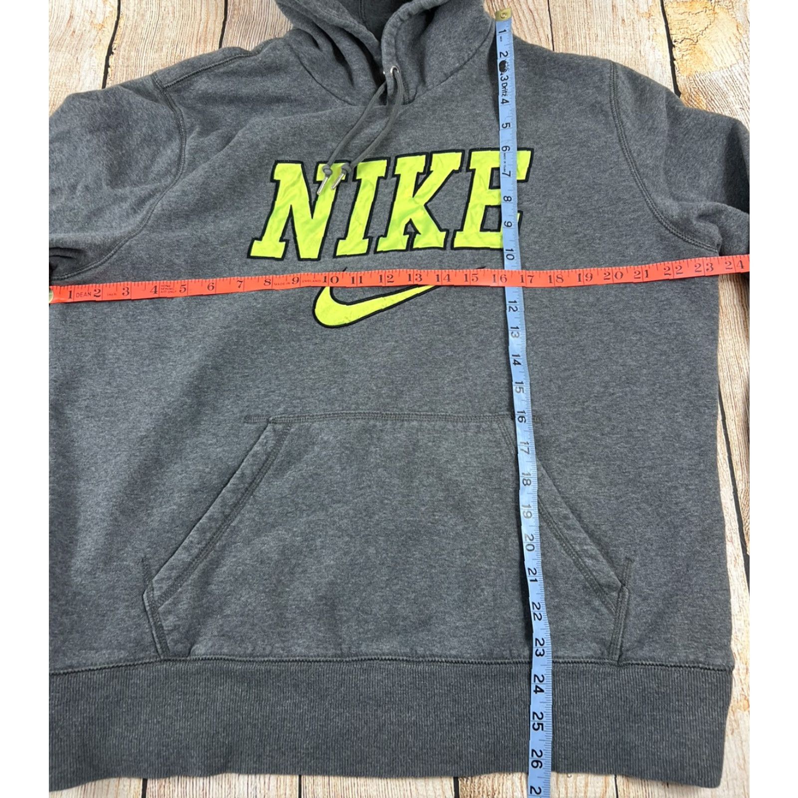 Nike Nike Hoodie Center Swoosh Embroidered Gray Pullover Sweatshirt L Men Long Sleeve Hooded Pockets Regular 2000s Vintage No Size US L / EU 52-54 / 3 - 5 Thumbnail