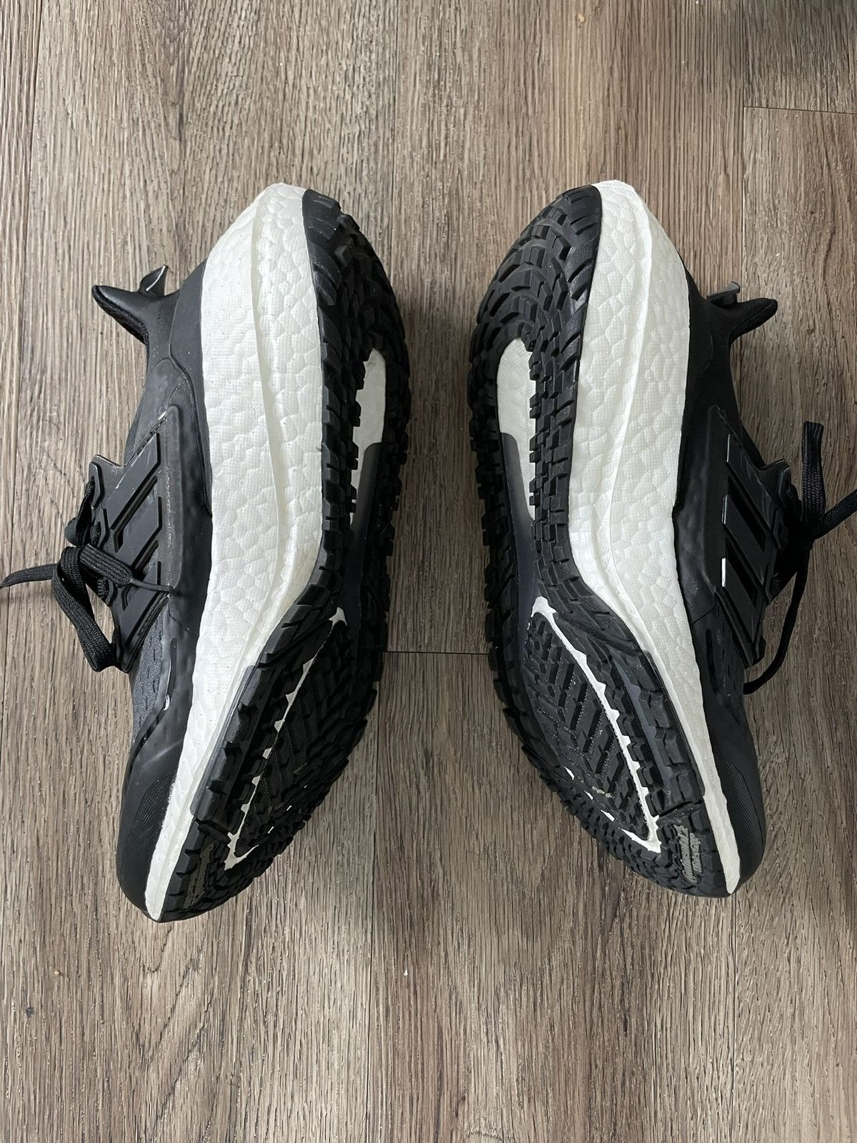 Adidas Adidas ULTRABOOST 21 Cold Ready Black ~ Women 6 Size US 6 / IT 36 - 6 Thumbnail