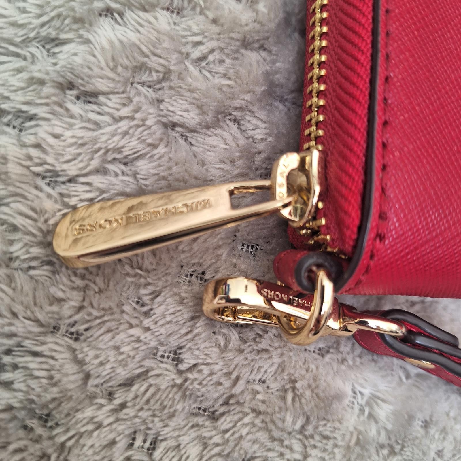 Michael Kors New -Michael Kors Jet Travel Continental long wallet in red Size ONE SIZE - 2 Thumbnail