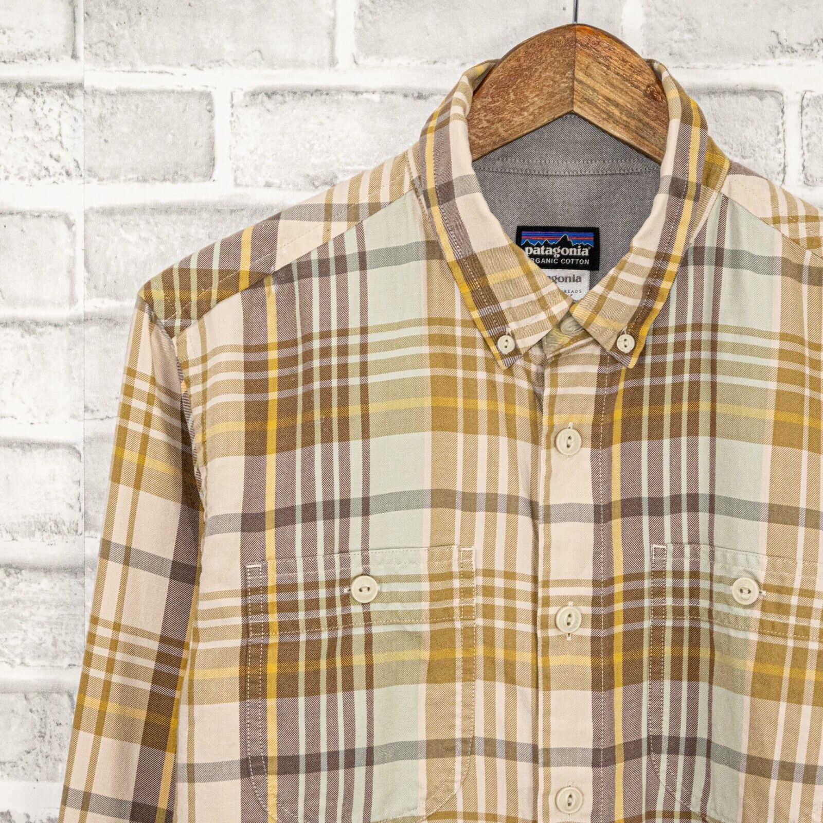 Patagonia Patagonia Button up Birdshot Shirt Bleached Stone Size US M / EU 48-50 / 2 - 4 Thumbnail