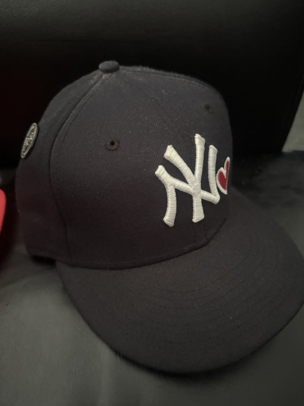 New Era New York Yankee Hat Club NYC Love Heart Size ONE SIZE - 1 Thumbnail