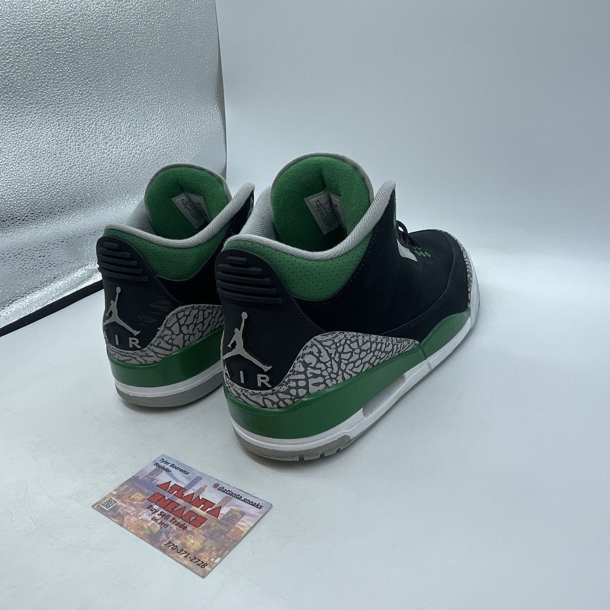 Jordan Brand Air Jordan 3 pine green Size US 9.5 / EU 42-43 - 5 Thumbnail