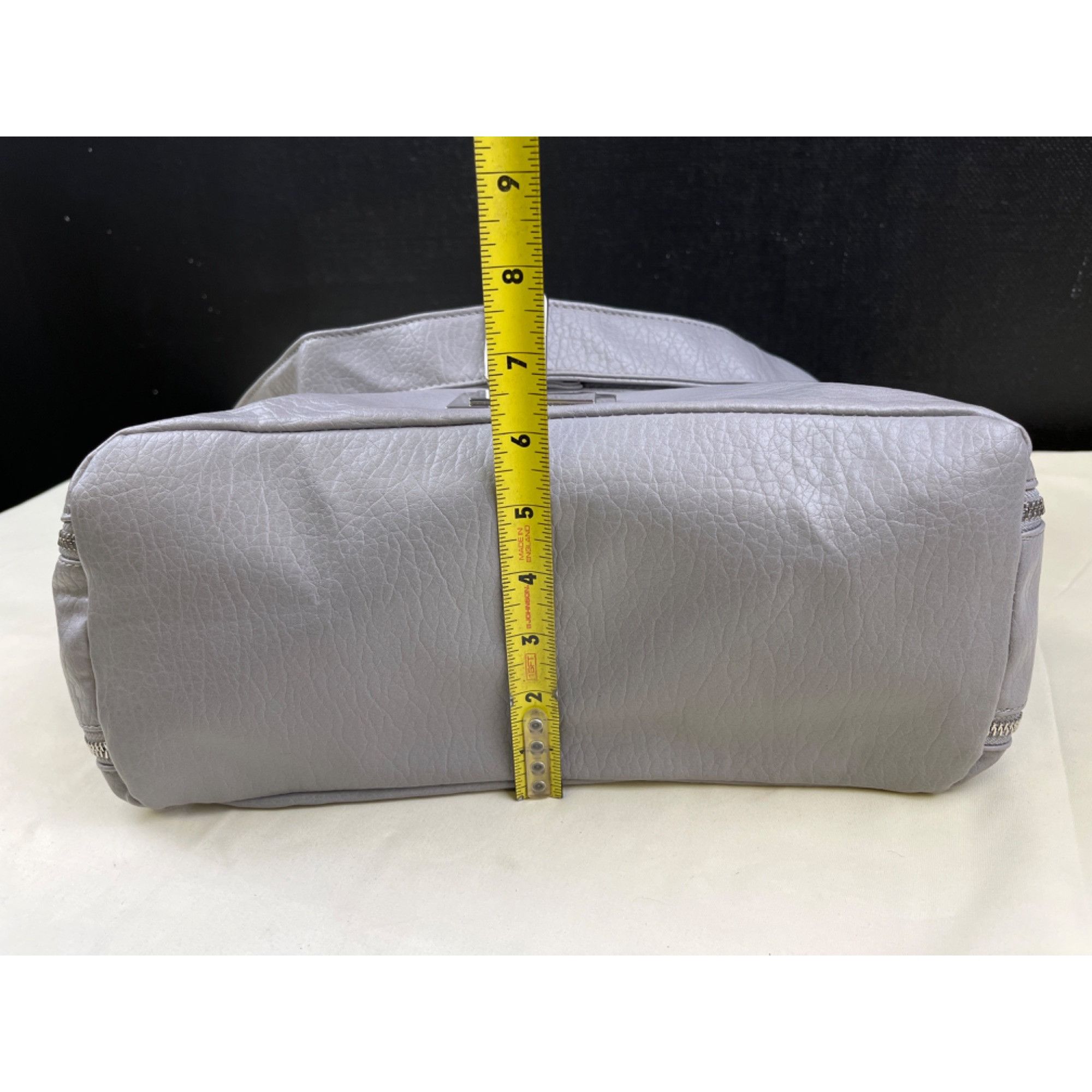 Juicy Couture Juicy Couture Women's Grey Leather Shoulder/Crossbody Bag SK Size ONE SIZE - 5 Thumbnail