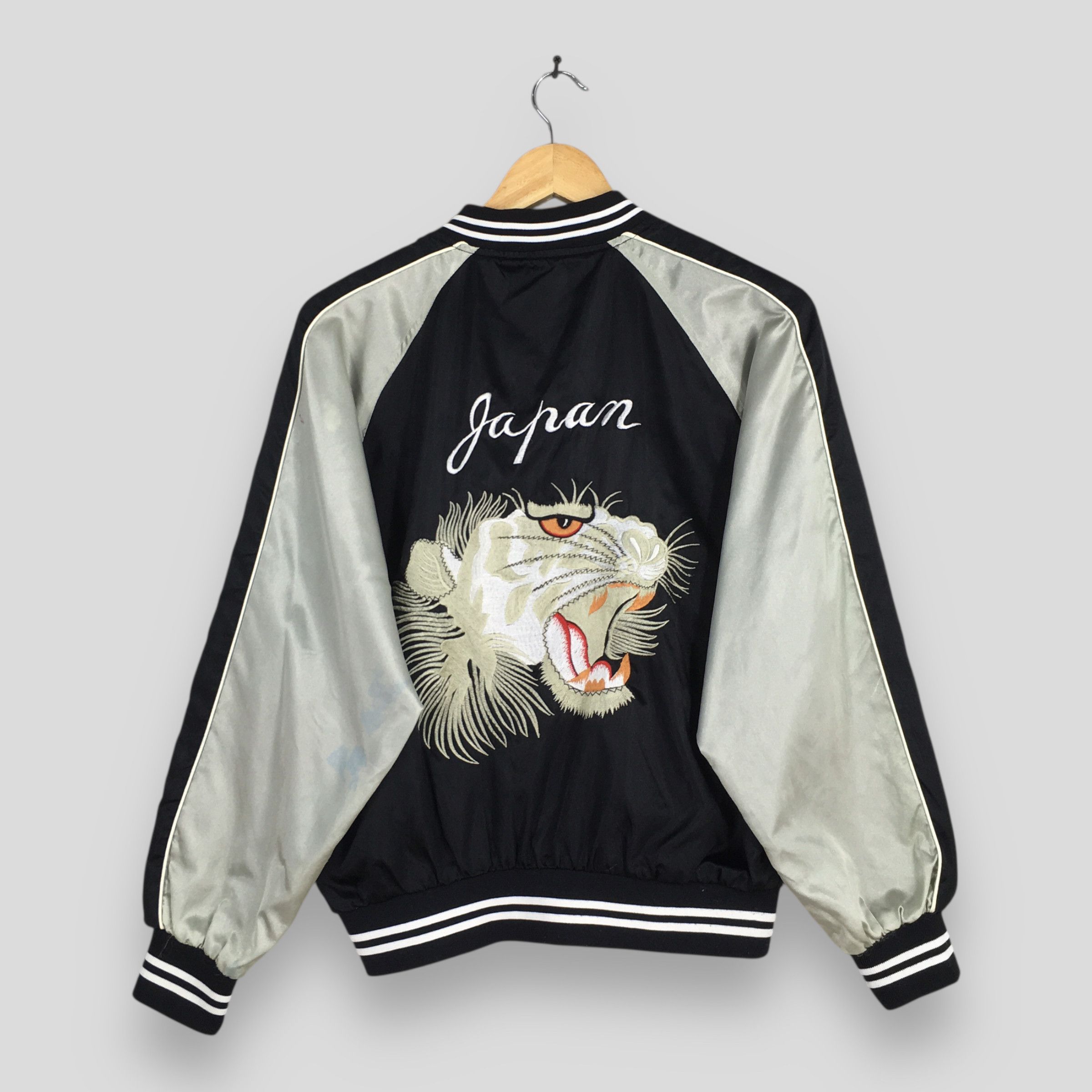Japanese Brand Vintage Sukajan Souvenir Tiger Head Bomber Jacket M Size US M / EU 48-50 / 2 - 9 Thumbnail