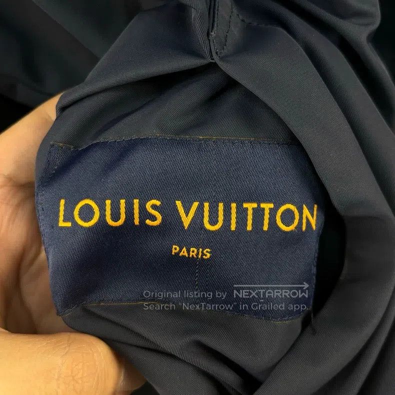 Louis Vuitton Louis Vuitton FW22 Logo Print Reversible Windproof Hooded Size US XL / EU 56 / 4 - 6 Thumbnail
