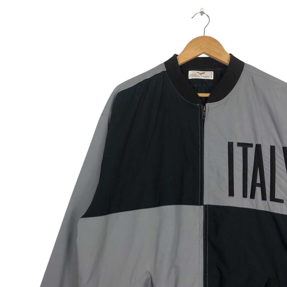 Vintage Vintage Italy Jacket Rare Streetwear Design Large #A1 Size US L / EU 52-54 / 3 - 6 Thumbnail