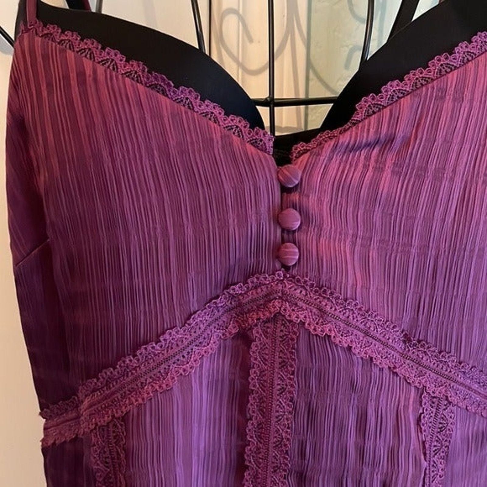 Alice + Olivia Alice + Olivia burgundy babydoll dress Size M / US 6-8 / IT 42-44 - 5 Thumbnail