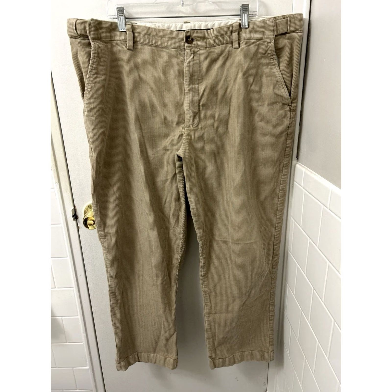 Vintage LL Bean Country Corduroy Pants Mens 42x29 Tan Comfort Waist Vintage No N/A 502864 Size US 42 / EU 58 - 2 Thumbnail