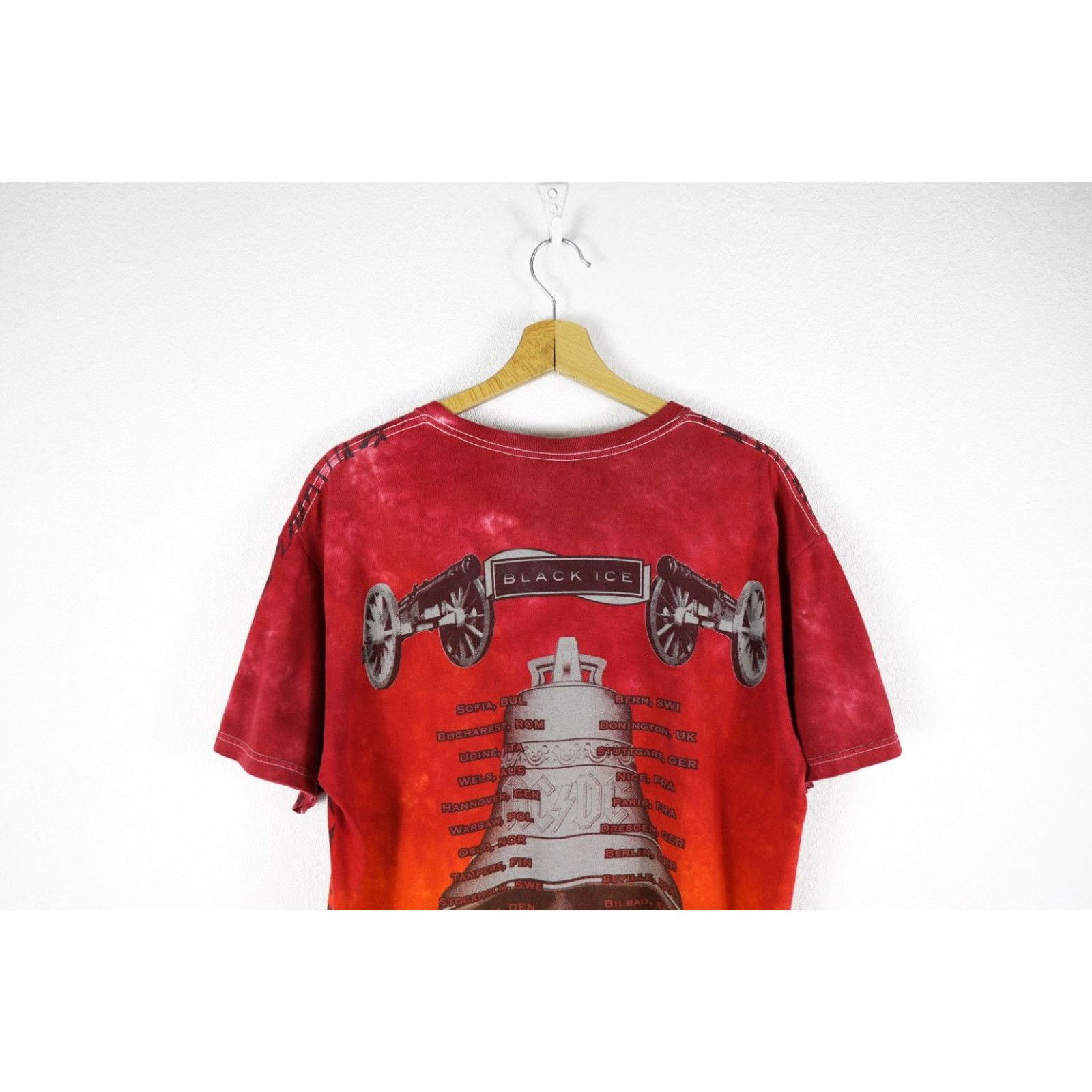 AC/DC AC/DC Black Ice World Tour All Over Print Tee T-shirt Size US L / EU 52-54 / 3 - 7 Thumbnail