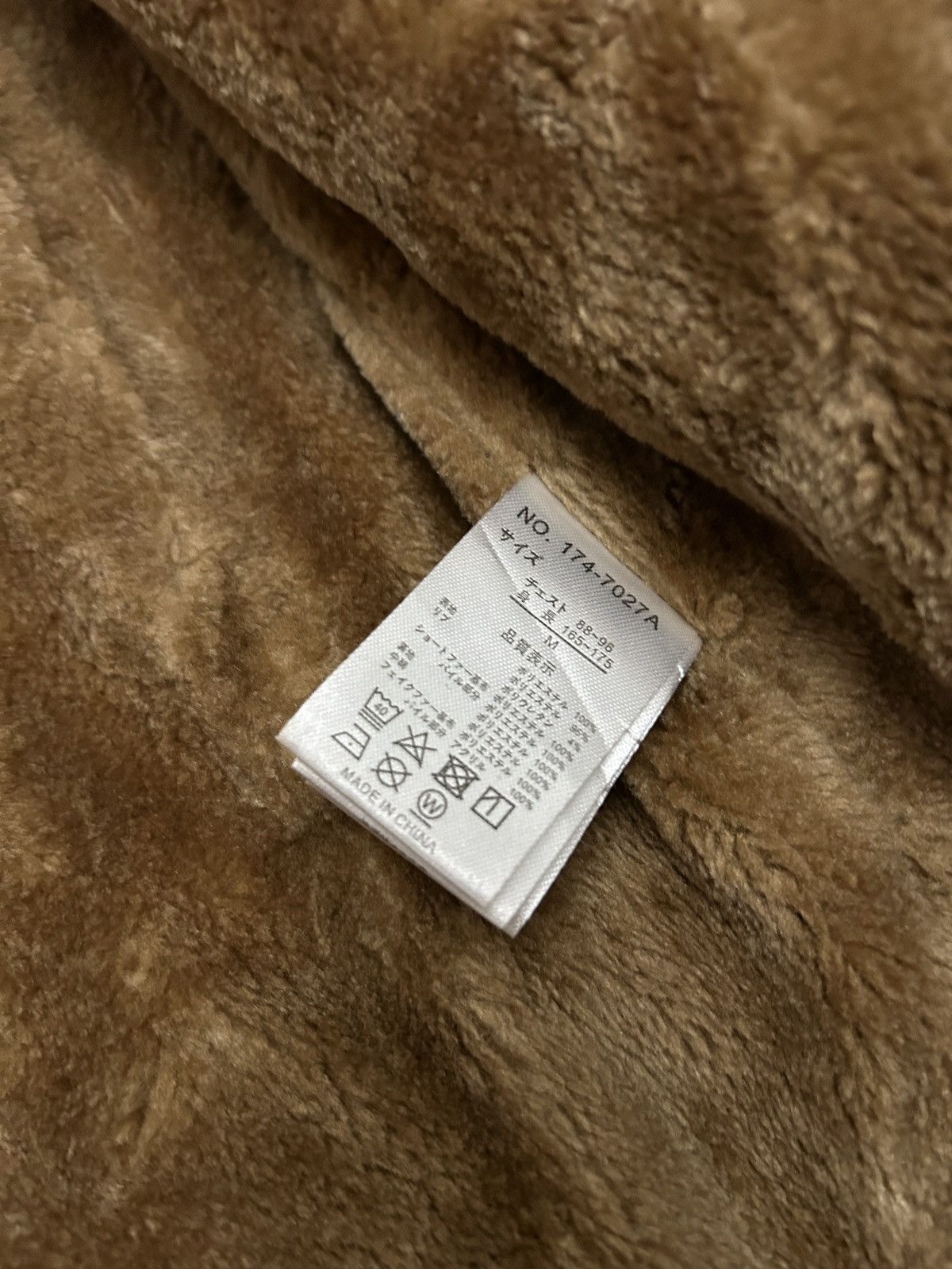 20471120 Rare🔥 Japanese 2000s In The Attic Fur Puffer Grunge Jacket Size US M / EU 48-50 / 2 - 9 Thumbnail