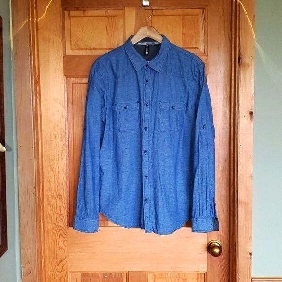 Ocean Current Ocean Current Full Button Down Sz. XL Blouse w Possible Roll Size US XL / EU 56 / 4 - 1 Thumbnail