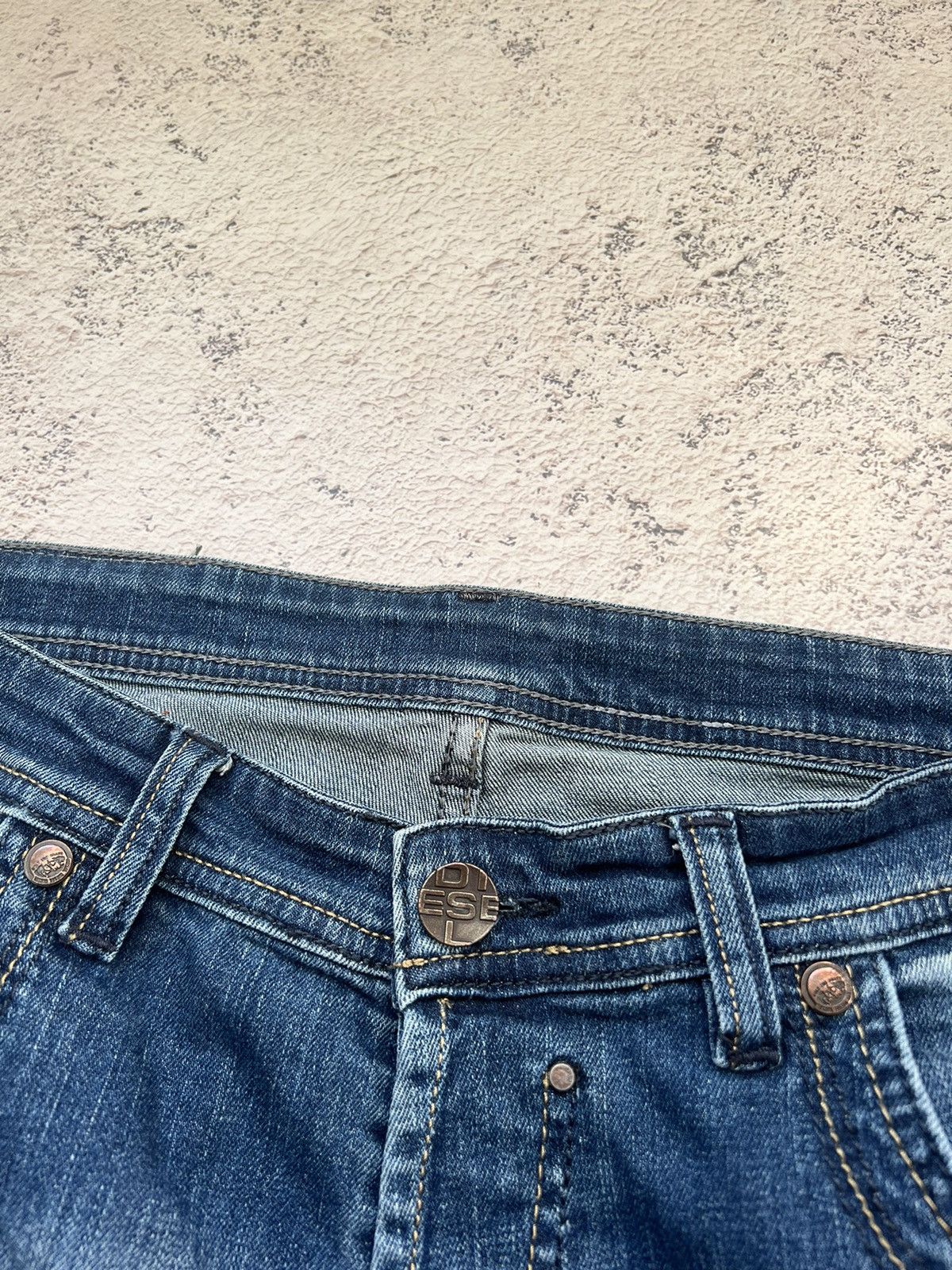 Diesel × If Six Was Nine × Vintage Vintage Diesel Faded Jeans Y2K Size US 34 / EU 50 - 5 Thumbnail