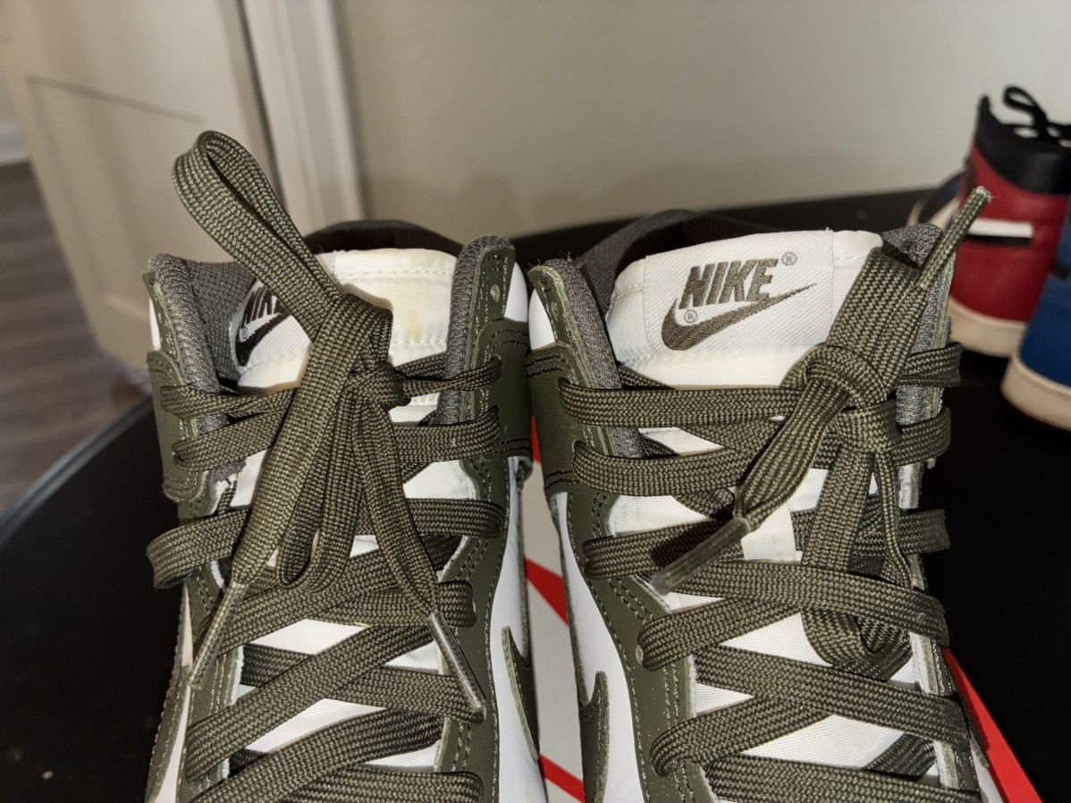 Nike Nike khaki dunks Size US 9.5 / EU 42-43 - 2 Thumbnail