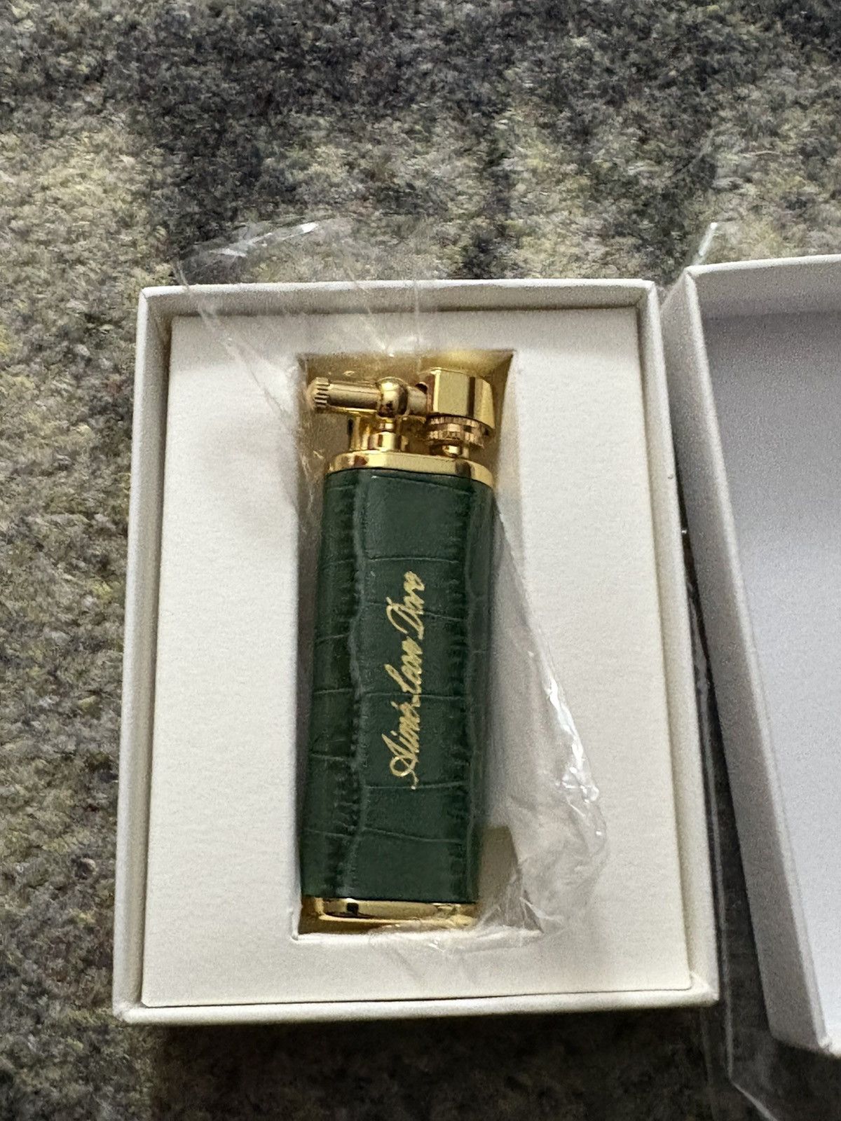 Aime Leon Dore Aime Leon Dore crest queens slip mat (white) | Grailed