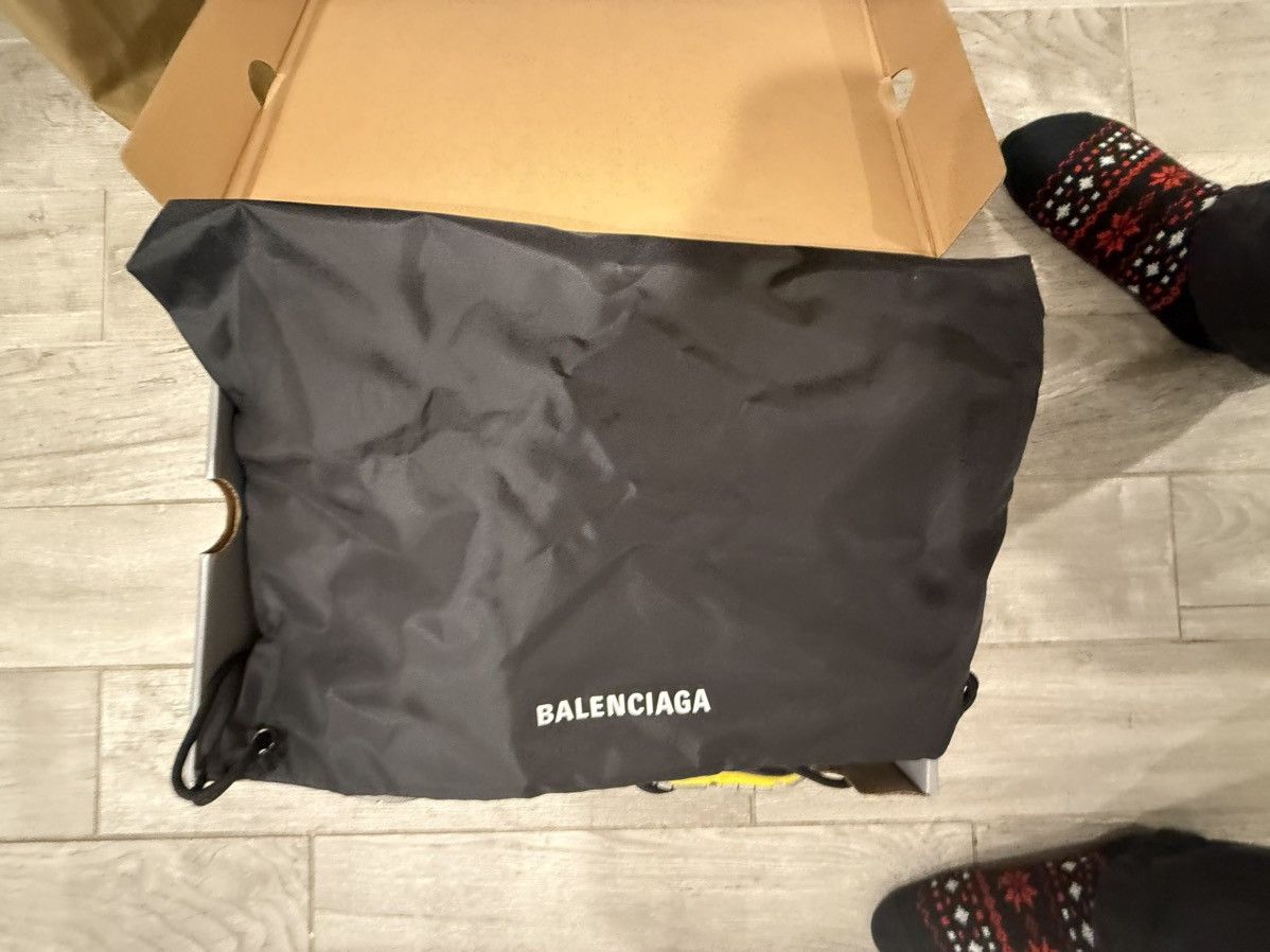Balenciaga CARGO SNEAKERS - GREY/ WHITE/ YELLOW Size US 11 / EU 44 - 8 Thumbnail
