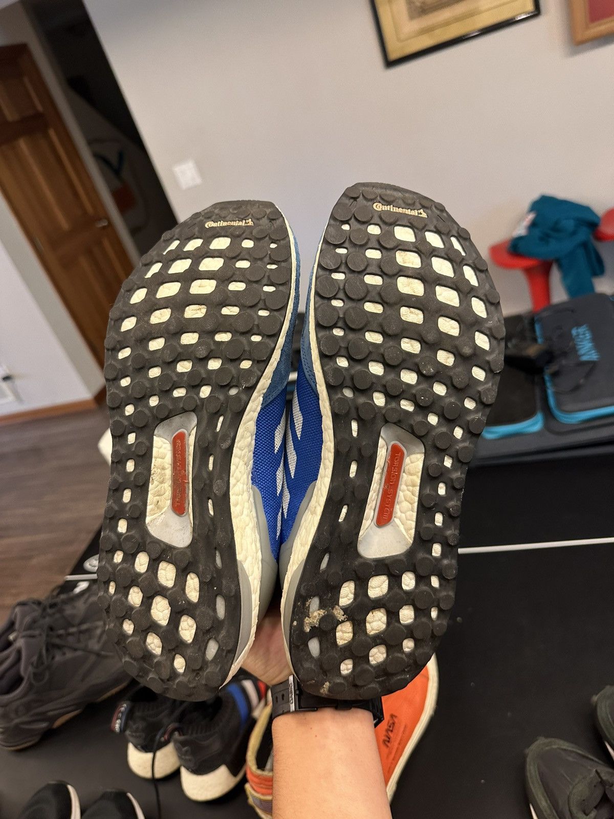 Adidas adidas Ultra Boost Mid Run Thru Time Size US 9 / EU 42 - 2 Thumbnail