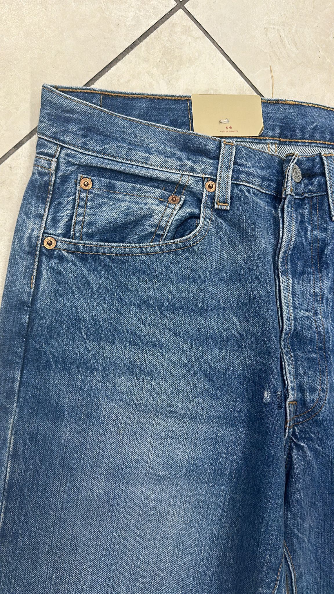 Levi's Vintage Clothing LVC Levi's Vintage Clothing 1976 501XX BigE Selvedge Jeans Size US 30 / EU 46 - 3 Thumbnail