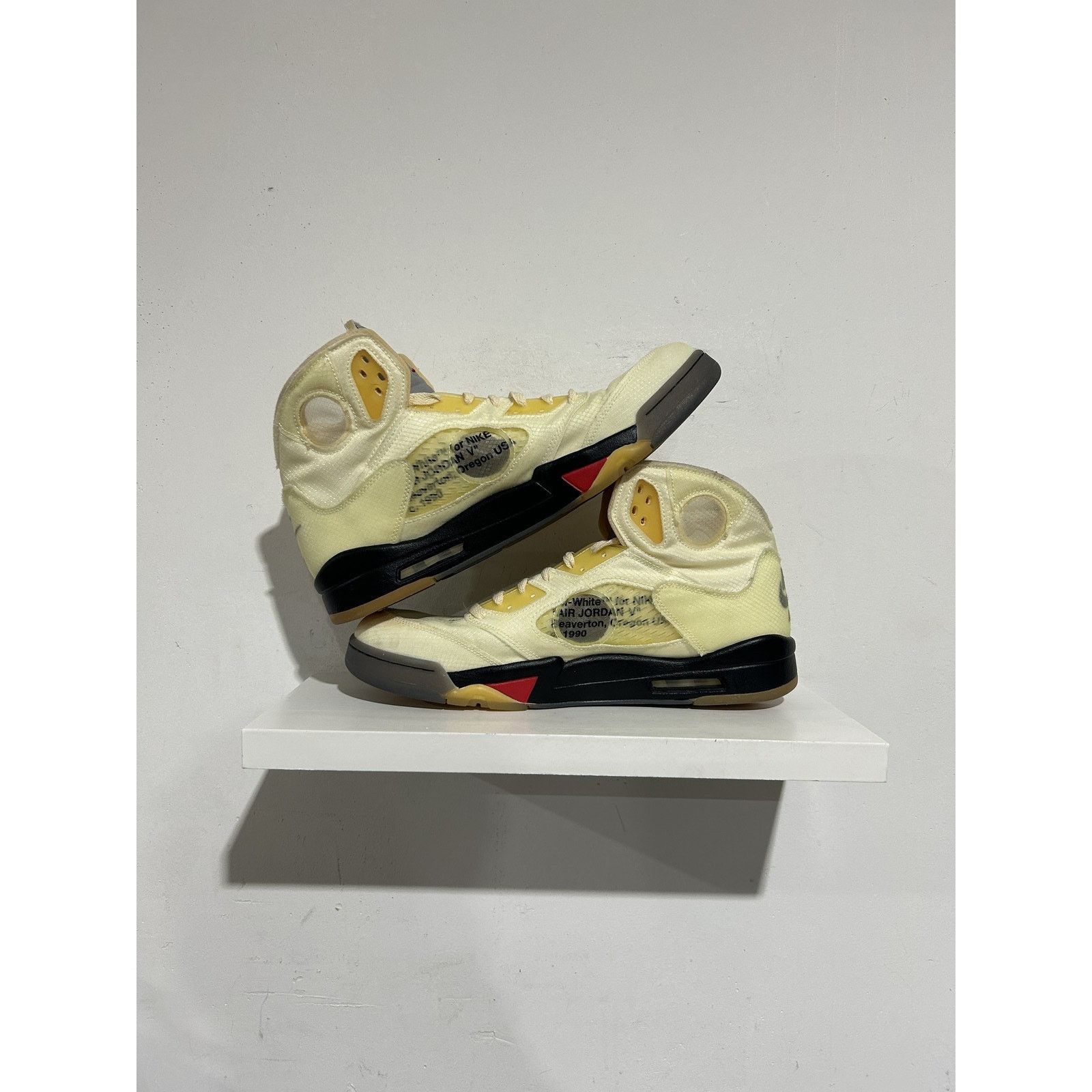 Nike NIKE JORDAN 5 OFF WHITE SAIL SIZE 14 PREOWNED Size US 14 / EU 47 - 2 Thumbnail