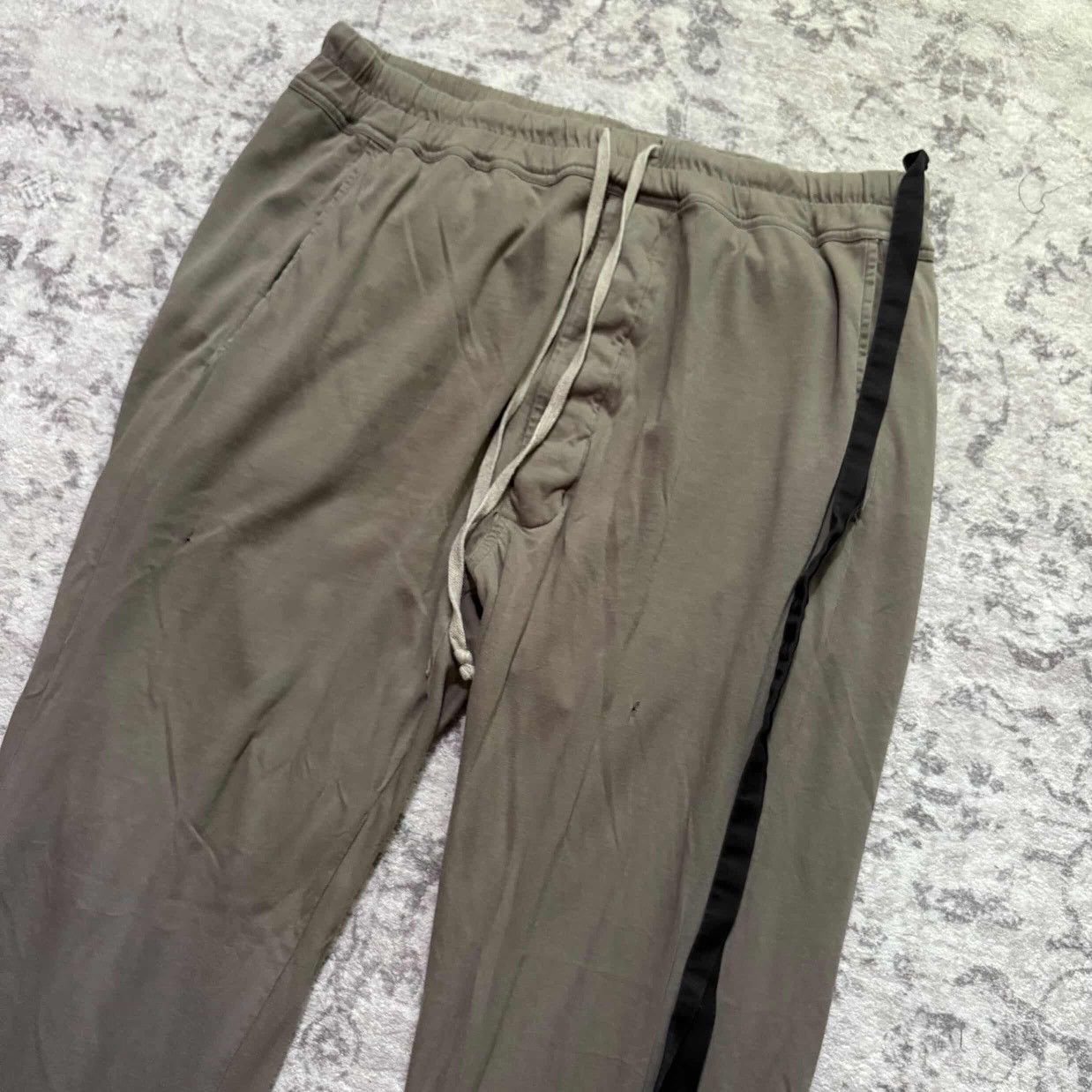 Rick Owens Drkshdw SS21 Rick Owens DRKSHDW “Dust” Berlin Sweatpants Size US 29 - 4 Thumbnail