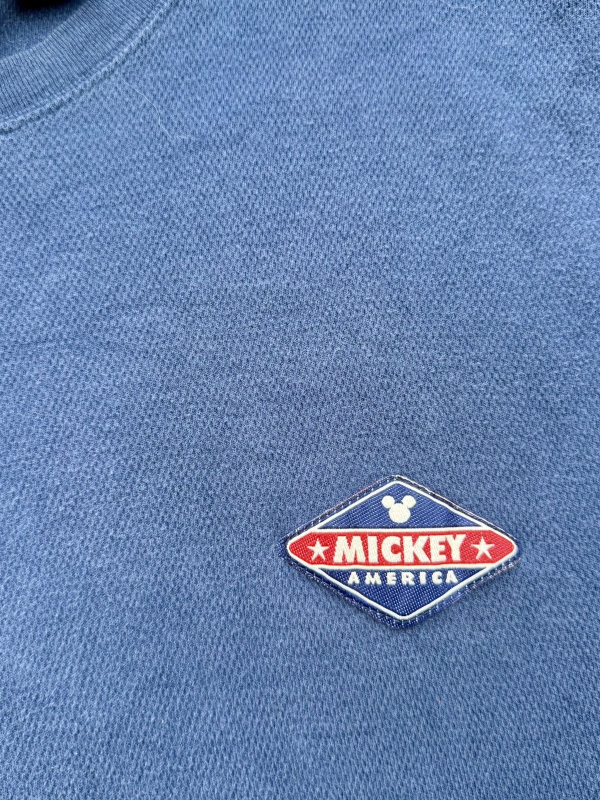 Disney MEN’S NAVY VINTAGE DISNEY TEE SHIRT Y2K Size US XL / EU 56 / 4 - 2 Thumbnail