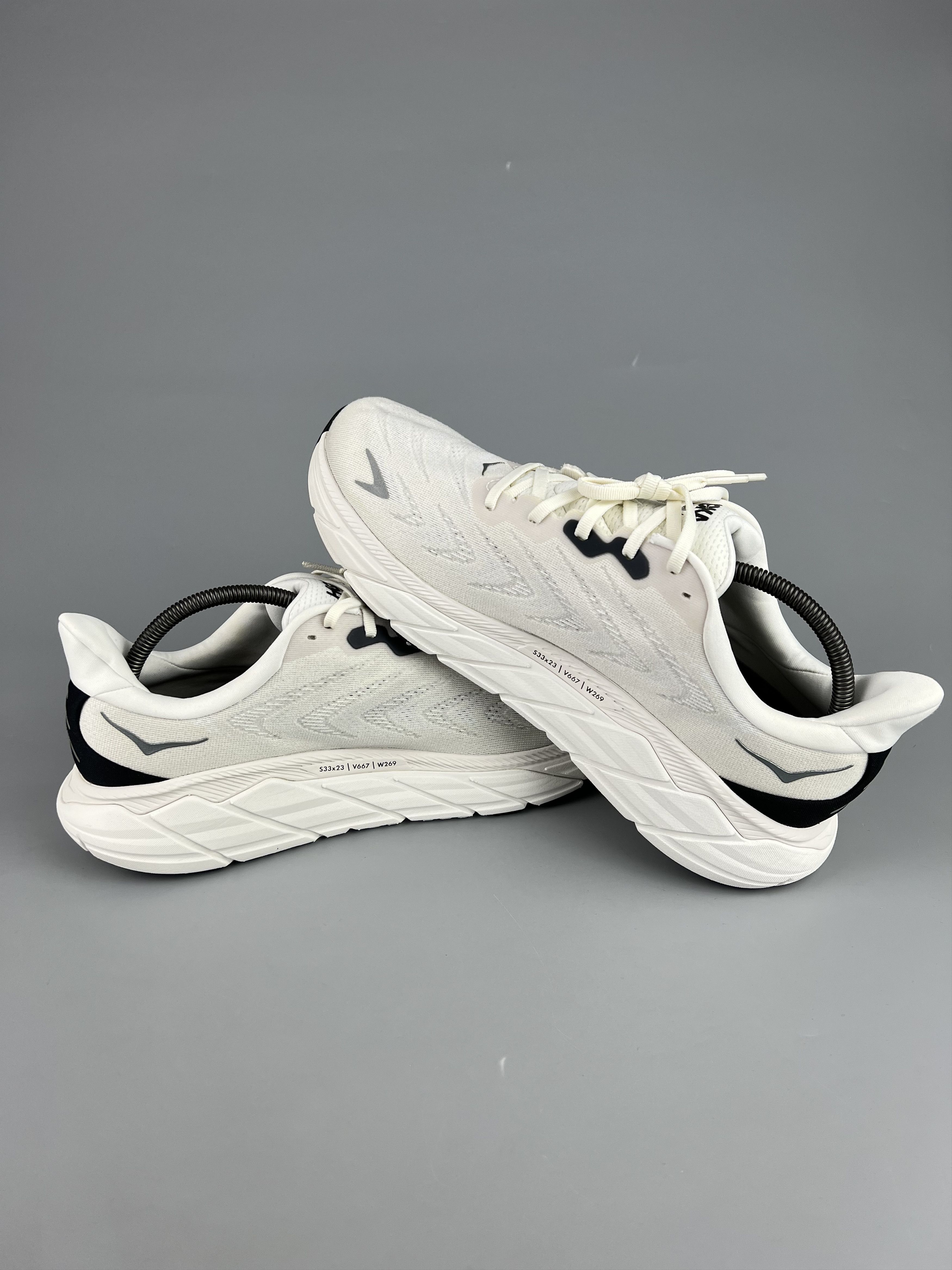 Hoka 11.5D Hoka One One Arahi 6 Running Shoes Walking Gym Size US 11.5 / EU 44-45 - 5 Thumbnail