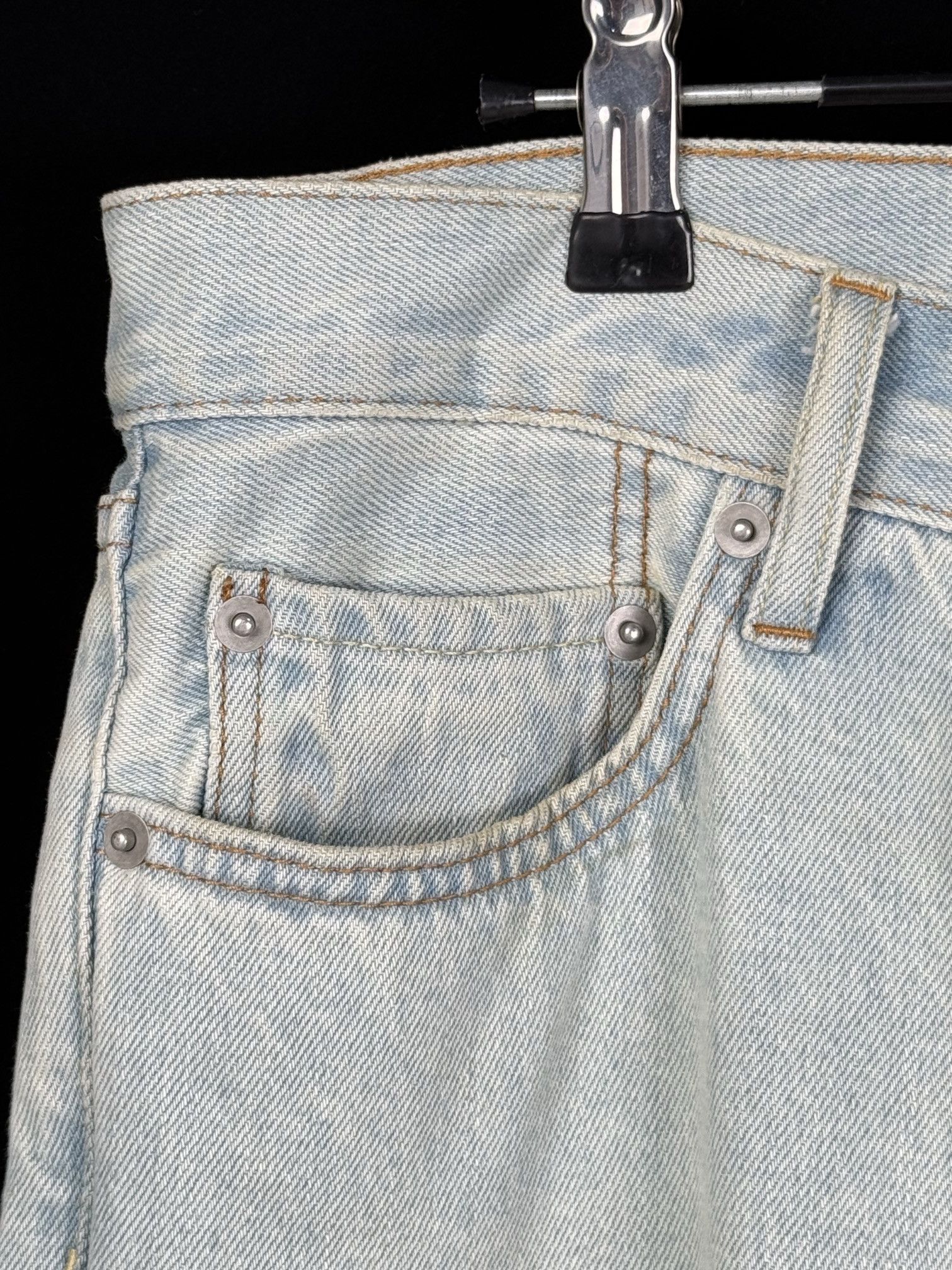 Yeezy Yeezy Season 5 Light Wash Jeans Size 32 Size US 32 / EU 48 - 6 Thumbnail