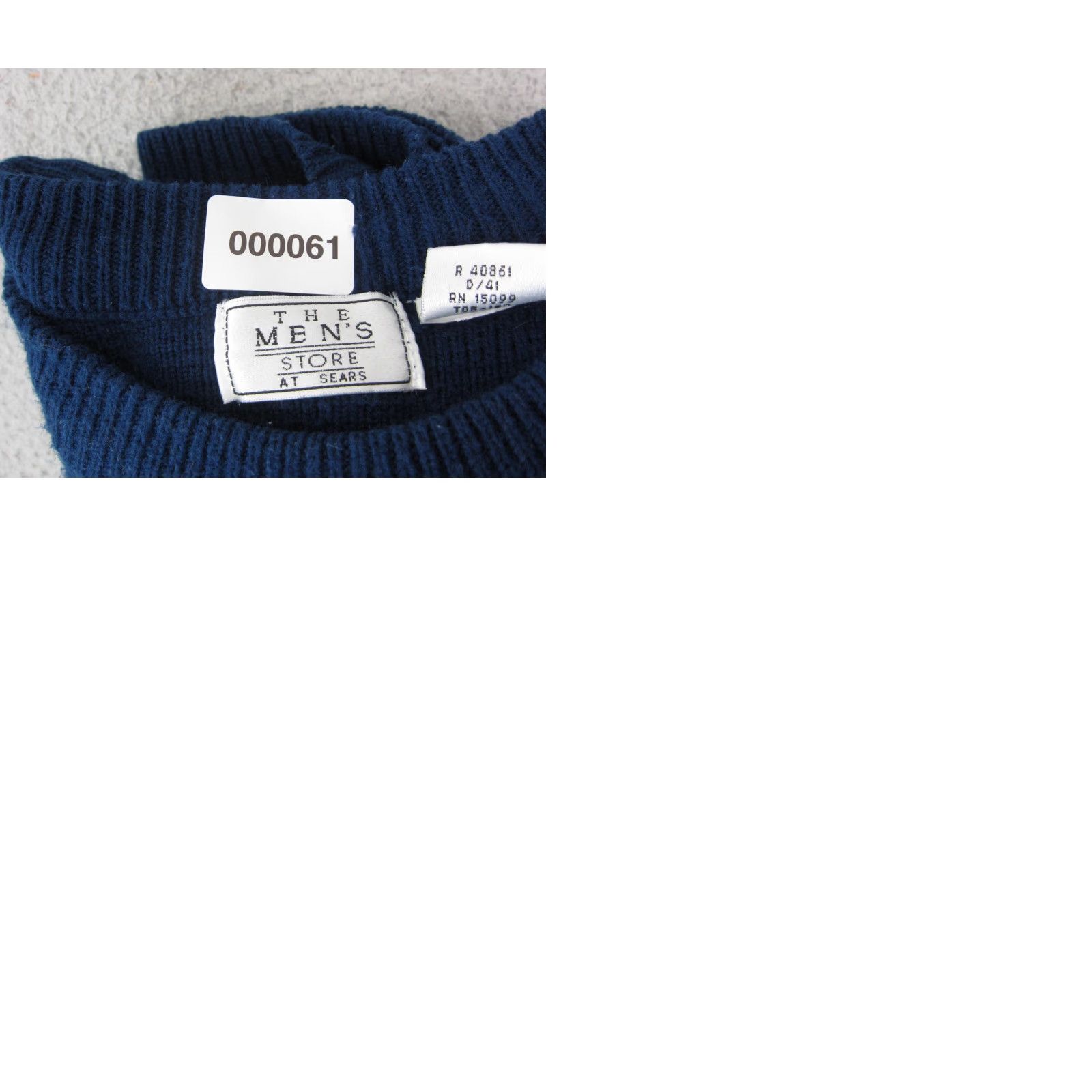 Sears VINTAGE Sears Sweater L Blue Fair Isle Acrylic 90s Chunky Pullover Mens Size US L / EU 52-54 / 3 - 10 Thumbnail