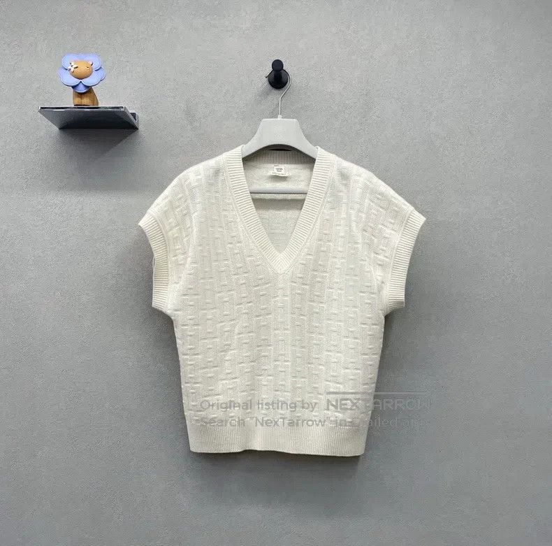 Hermes Hermes Wool crewneck cashmere sweater Size XS / US 0-2 / IT 36-38 - 2 Thumbnail