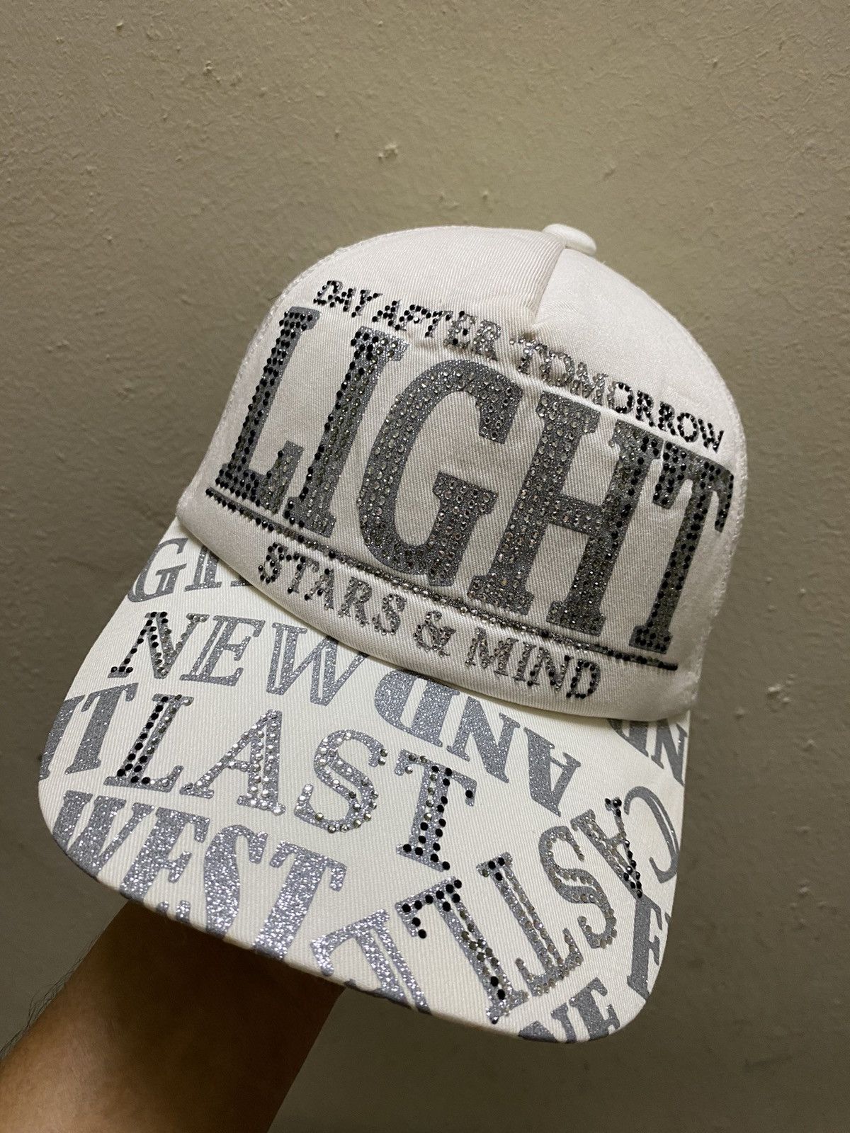 If Six Was Nine × Japanese Brand × Le Grande Bleu (L.G.B.) Vintage Y2K blink blink hats Size ONE SIZE - 1 Thumbnail