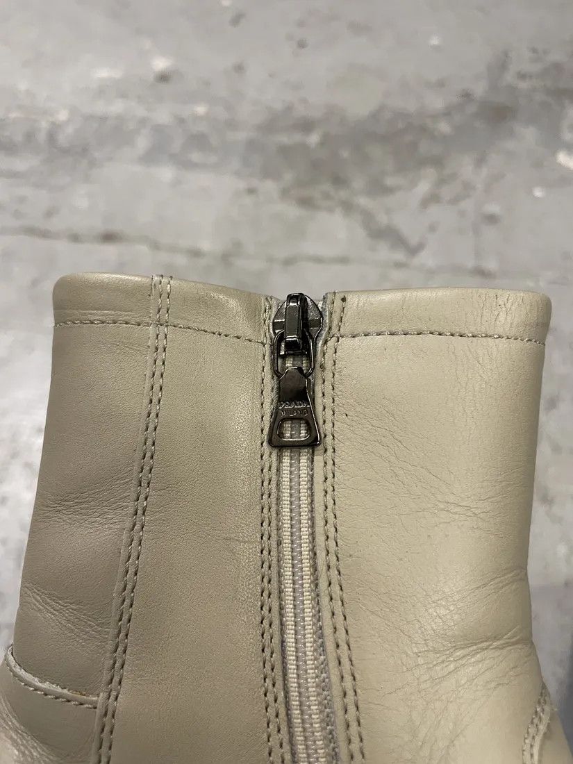 Prada × Vintage FW1999 Prada Vibram Grey Ankle Leather Boots Size US 7.5 / IT 37.5 - 9 Thumbnail