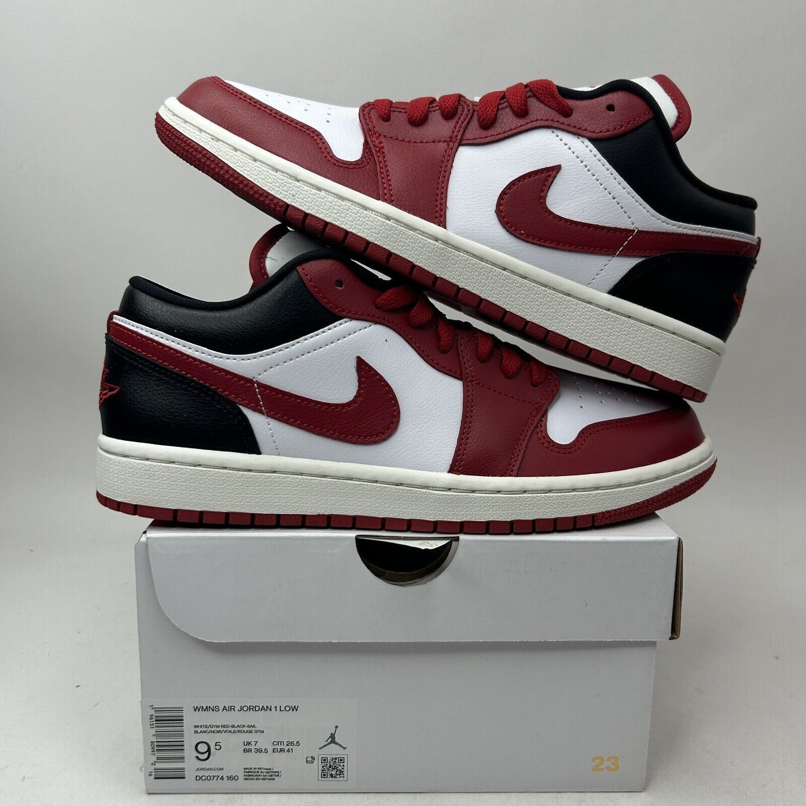 Jordan Brand Nike Air Jordan 1 Low Retro “Reverse Black Toe/Bred” 2023 Size US 9.5 / IT 39.5 - 1 Thumbnail