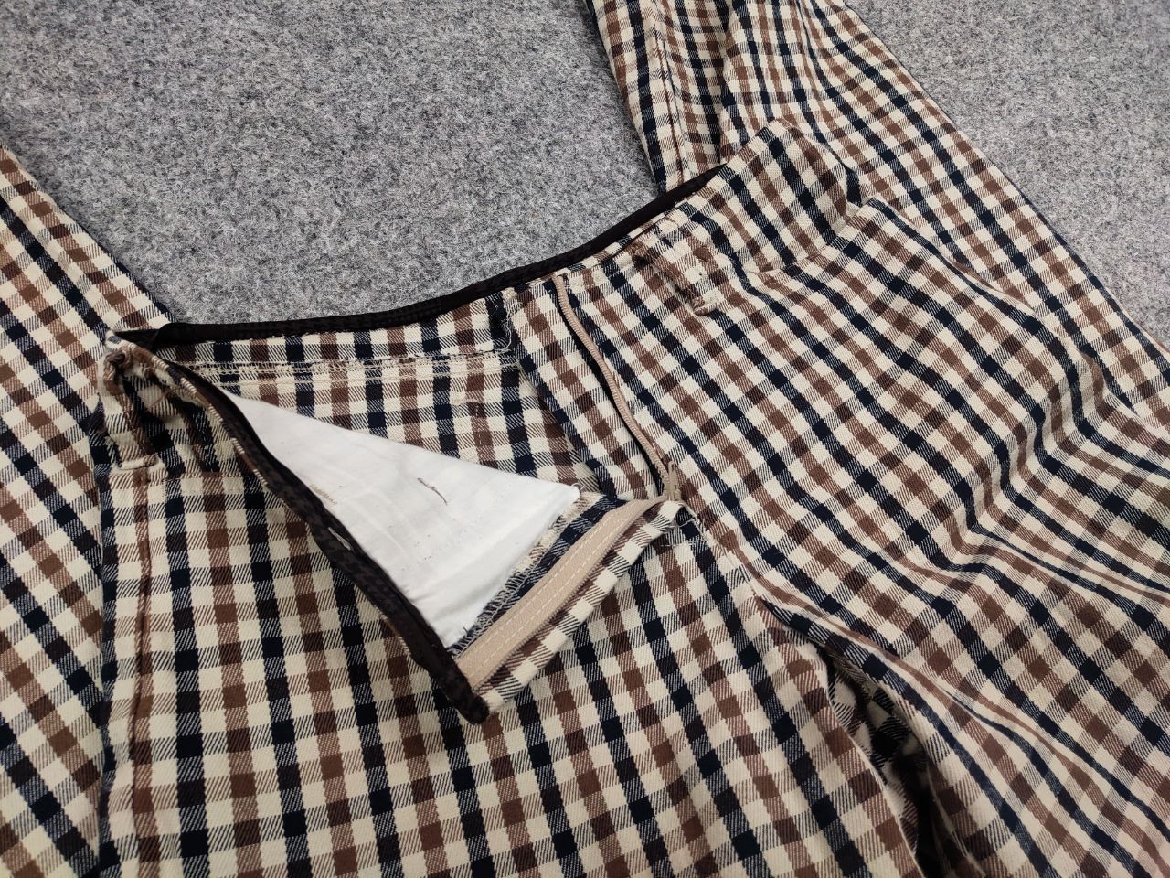 Aquascutum Vintage Aquascutum Classic Nova Check Trouser Women Pants Size 27" / US 4 / IT 40 - 12 Thumbnail