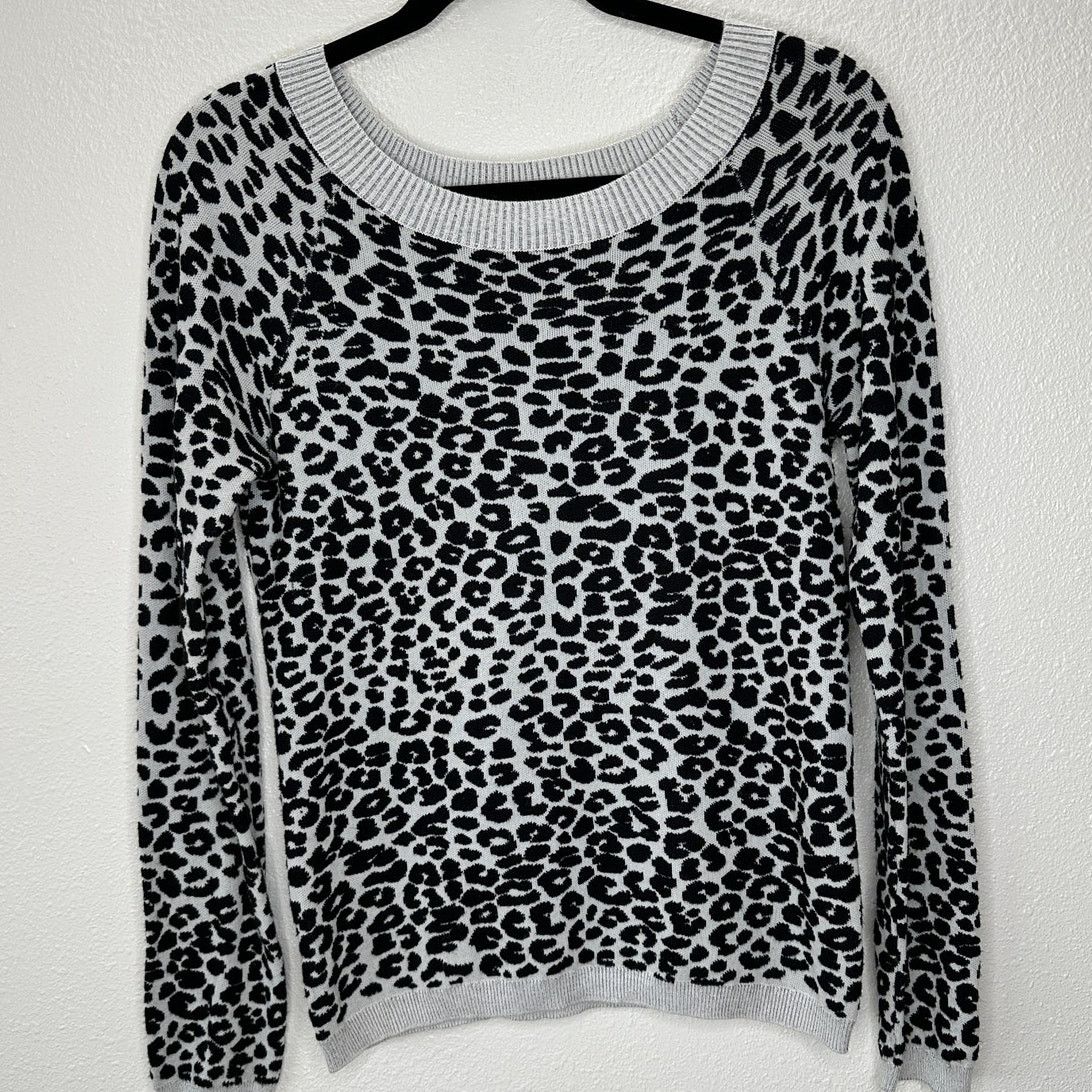 Express Express Black & Gray Leopard Print Boat neck Thin Sweater M Size M / US 6-8 / IT 42-44 - 2 Thumbnail