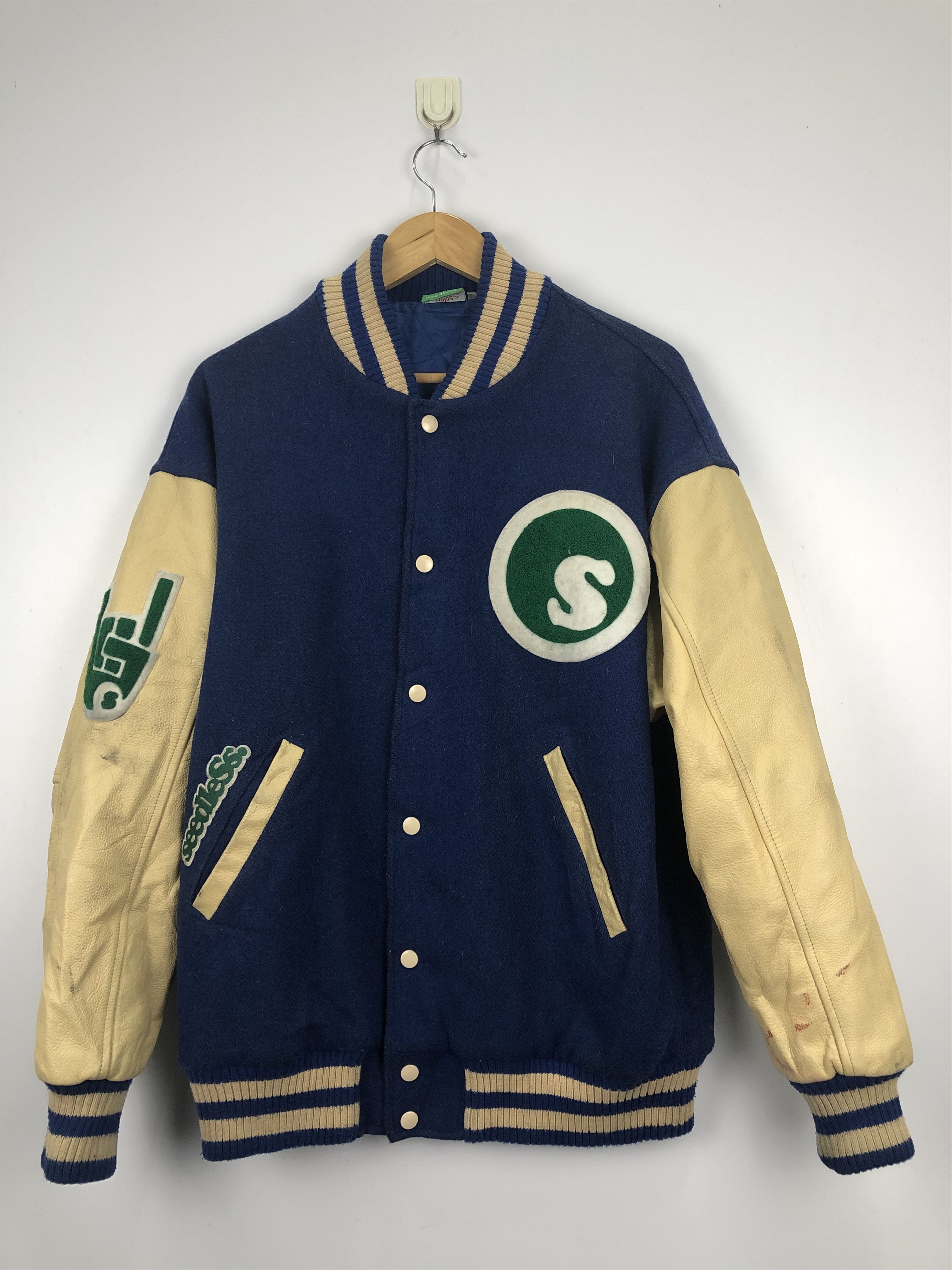 Japanese Brand Vintage 90s Seedless Leather Sleeve Varsity Jacket V0375 Size US M / EU 48-50 / 2 - 1 Thumbnail