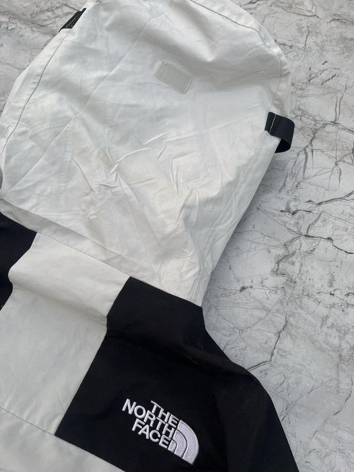 The North Face Vintage The North Face Gore-Tex Mountain Jacket Size US L / EU 52-54 / 3 - 16 Thumbnail