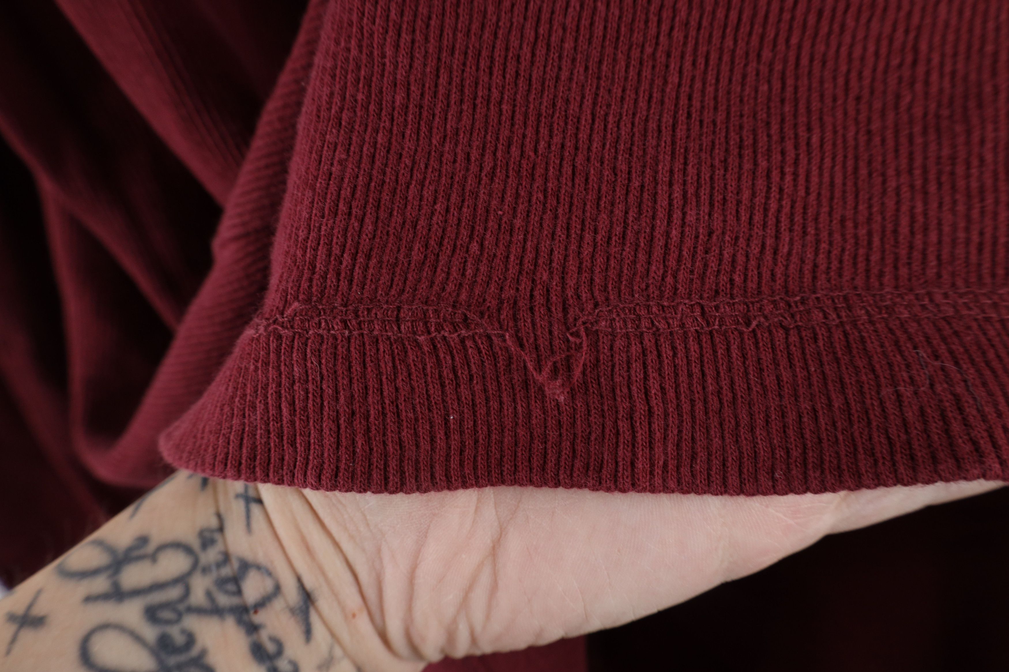 Levi's × Vintage Vintage 90s Levis Ribbed Knit Long Sleeve Henley T-Shirt Red Size US L / EU 52-54 / 3 - 5 Thumbnail