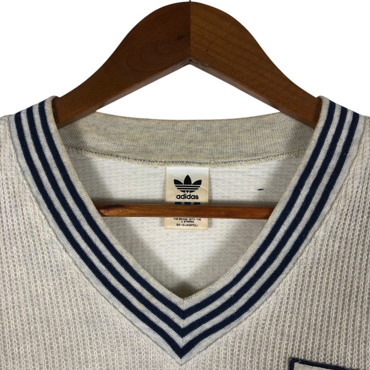Adidas ADIDAS 90s Adidas Trefoil V-Neck Knit Sweatshirt Size US L / EU 52-54 / 3 - 3 Thumbnail