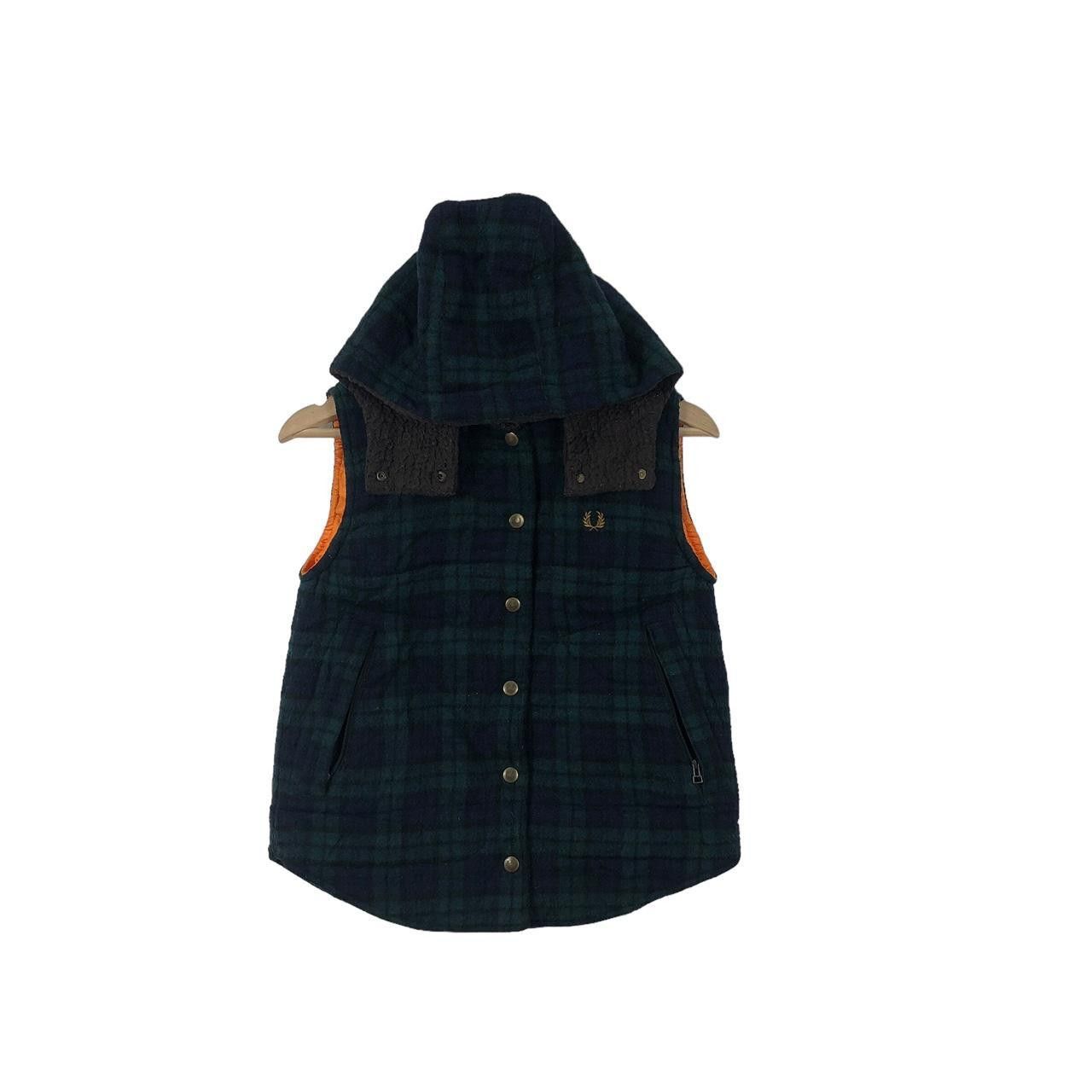 Fred Perry FRED PERRY ENGLAND Plaid Checks Tartan Vest Jacket Hoodie Size US S / EU 44-46 / 1 - 1 Thumbnail