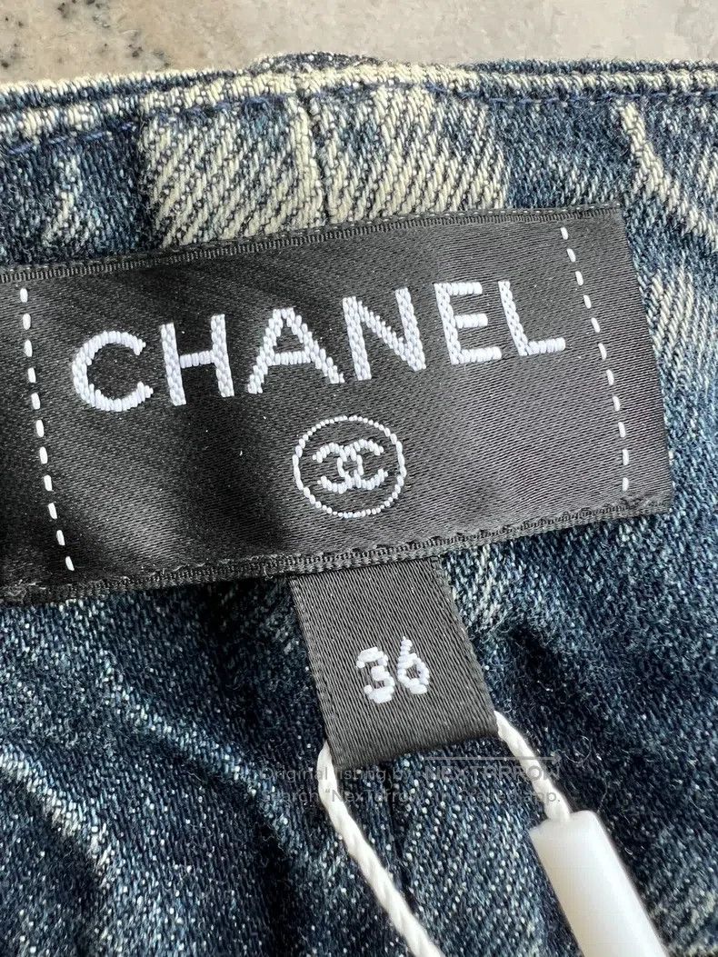 Chanel Chanel 25b floral print jeans Size 24" / US 00 / IT 34 - 3 Thumbnail