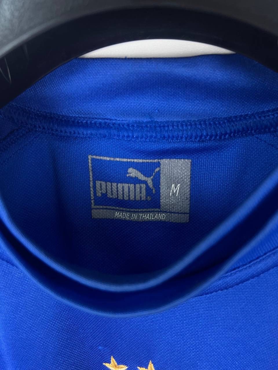 Other Italy Puma 2004 home jersey size M Size US M / EU 48-50 / 2 - 3 Thumbnail