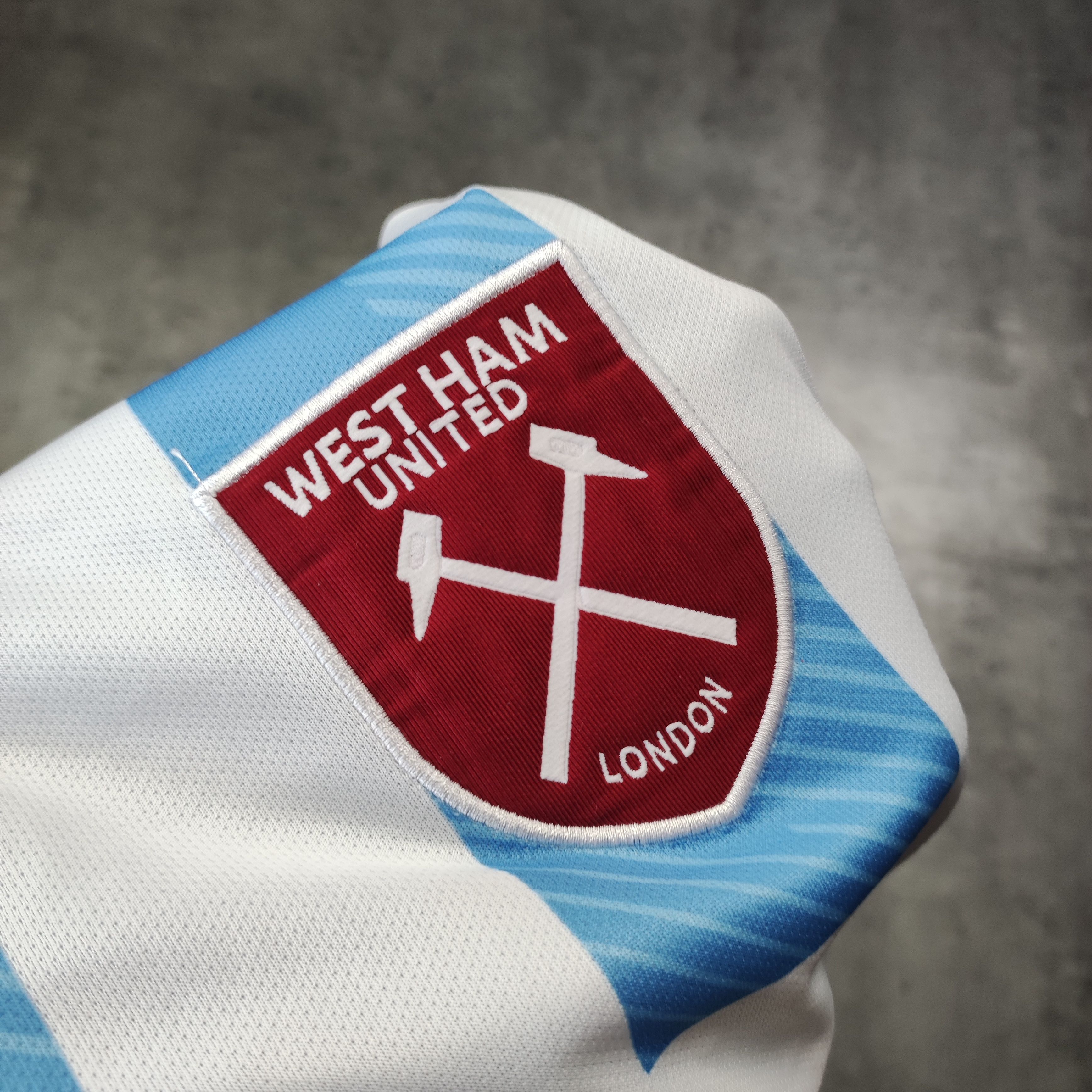 Other RARE West Ham United Football Umbro Away 2021 Jersey Size US XL / EU 56 / 4 - 6 Thumbnail