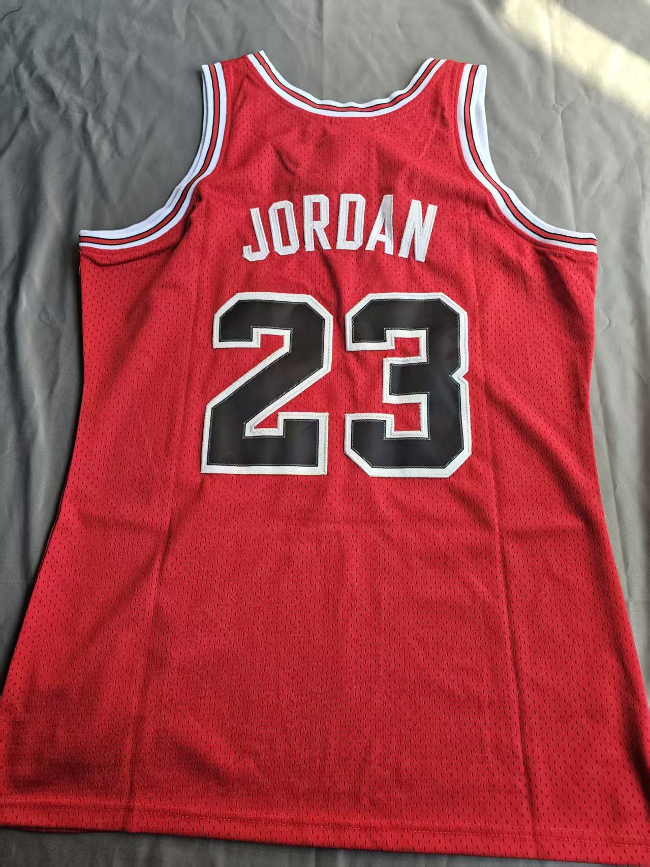 NBA #23 Michael Jordan Jersey Bulls 1984 85 Size US XXL / EU 58 / 5 - 2 Thumbnail