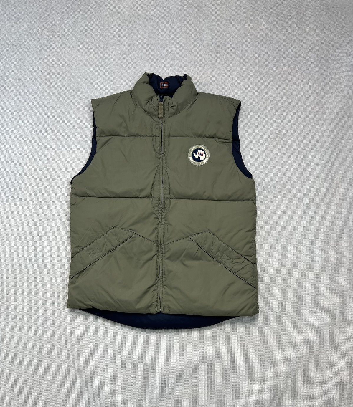 Napapijri Double-sided Puffer Vest Napapijri zipped jacket Size US M / EU 48-50 / 2 - 2 Thumbnail