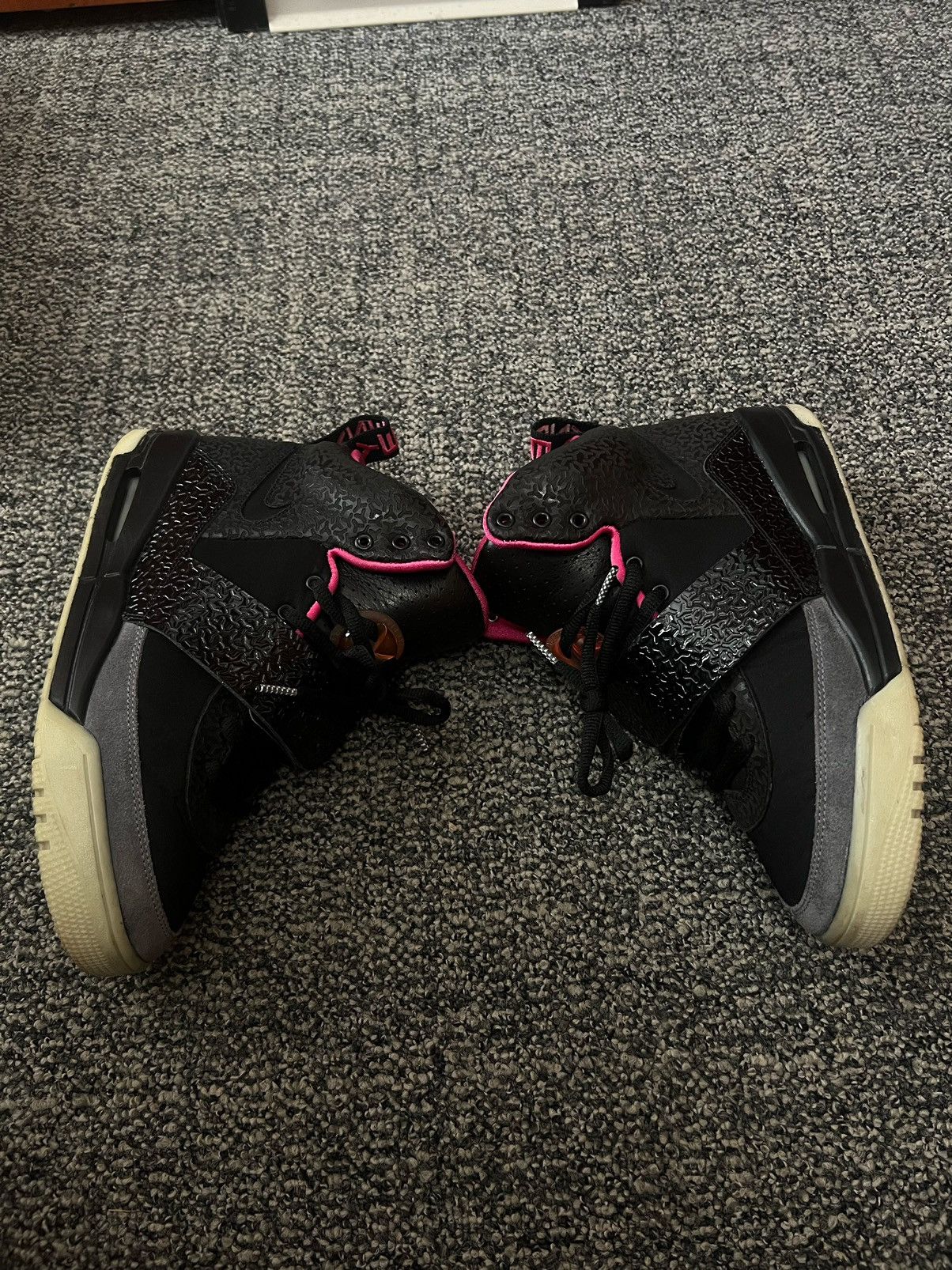 Kanye West × Nike Air Yeezy 1 Blink Size US 9.5 / EU 42-43 - 3 Thumbnail