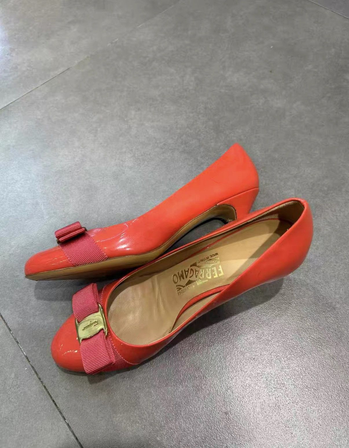 Salvatore Ferragamo Ferragamo block heel shoes J38 Size US 5.5 / IT 35.5 - 2 Thumbnail