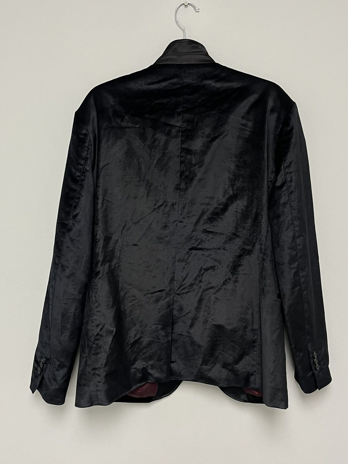 John Varvatos Crushed Velvet Button Font Jacket. Size 48 US 38 Size US M / EU 48-50 / 2 - 4 Thumbnail