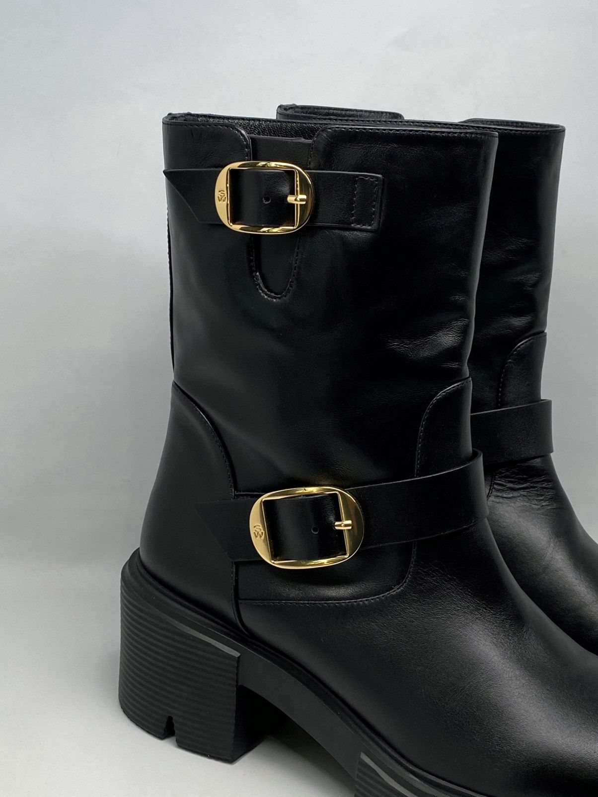Stuart Weitzman Stuart Weitzman Soho Moto Buckle Booties size 9.5 Size US 9.5 / IT 39.5 - 4 Thumbnail