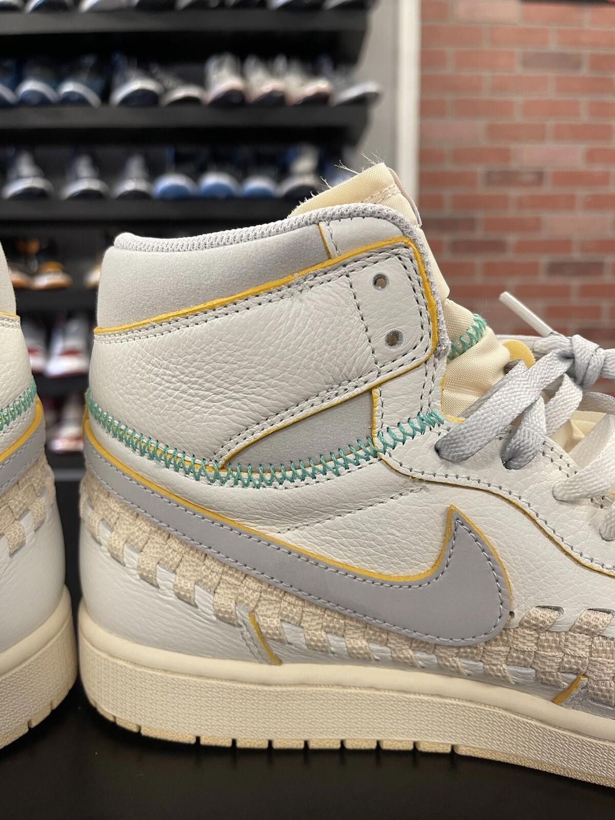 Jordan Brand Size 10 - Union LA x Bephie's Beauty Supply x Air Jordan 1 Size US 10 / EU 43 - 7 Thumbnail