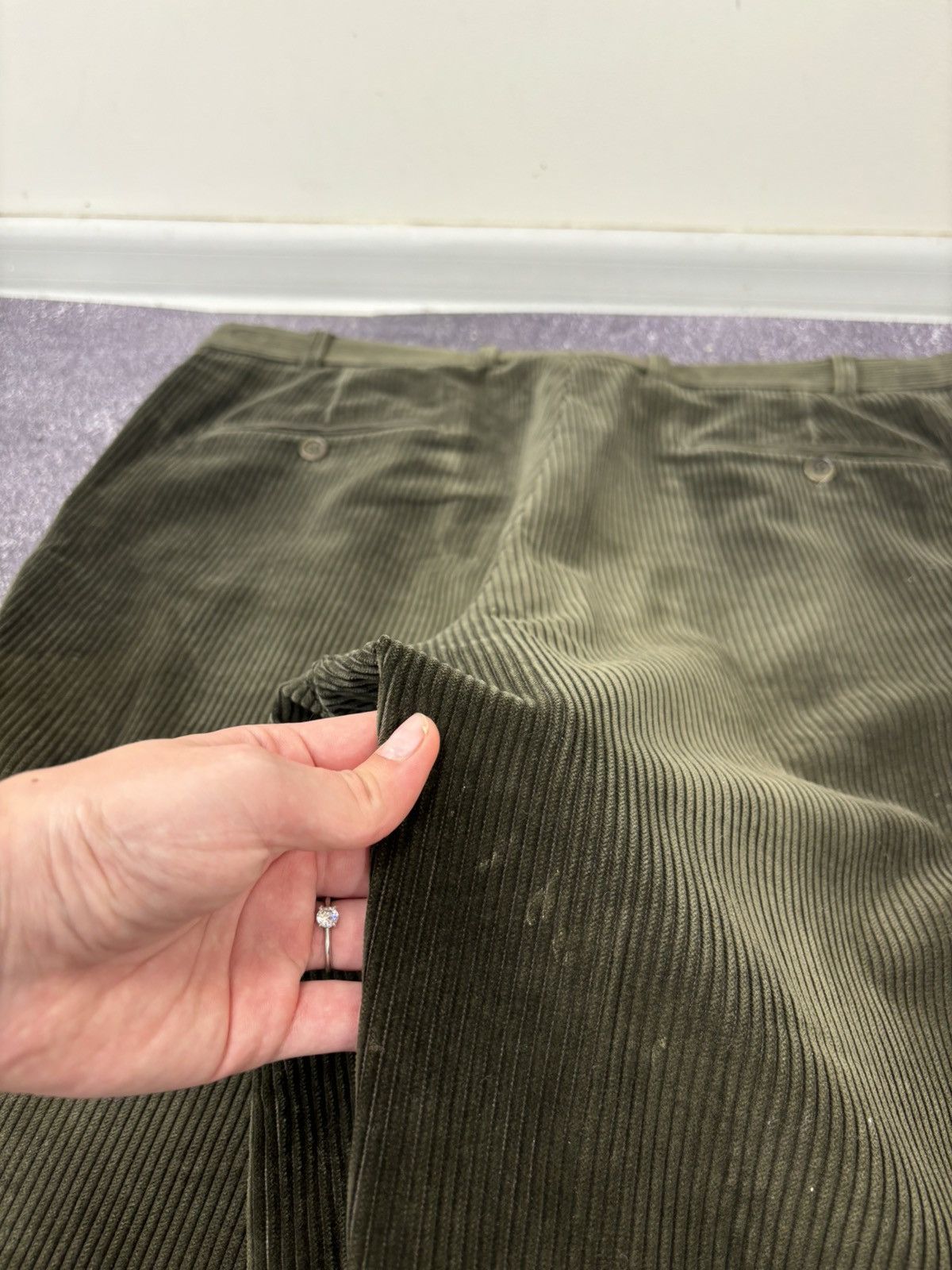 Balmain Vintage Balmain Velvet Corduroy Khaki Green Rare Baggy Pants Size US 38 / EU 54 - 22 Thumbnail
